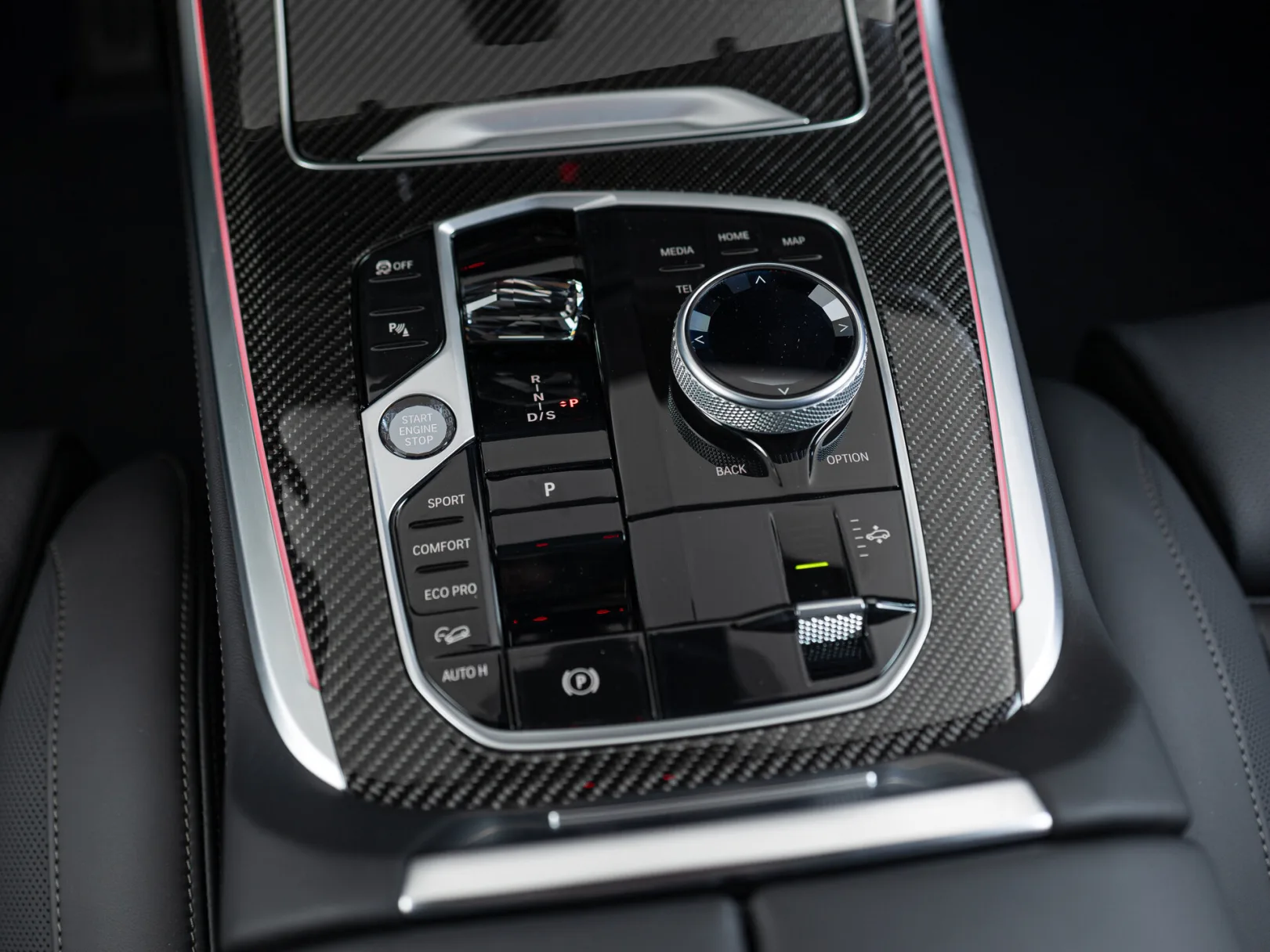 BMW X7 M60i xDrive Sport Pro I (G07) Рестайлинг, 2024 — экстерьер, фото 20