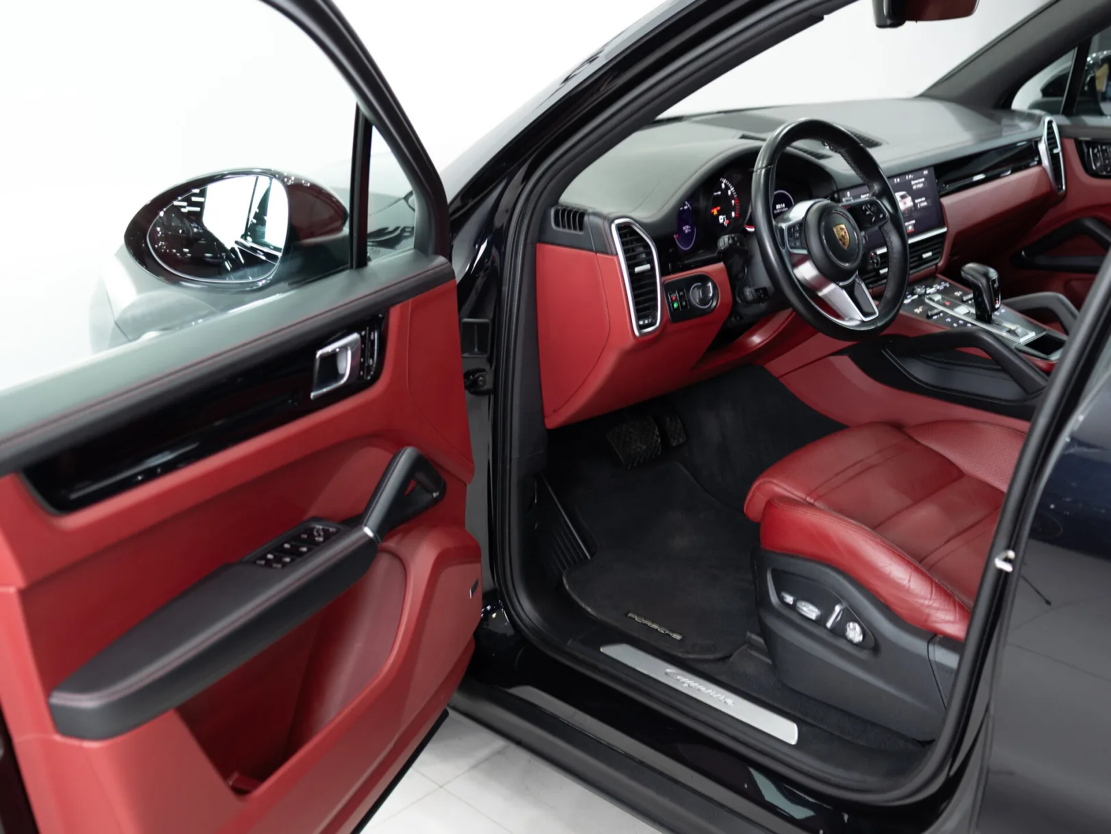 Porsche Cayenne Базовая III, 2020 — экстерьер, фото 7