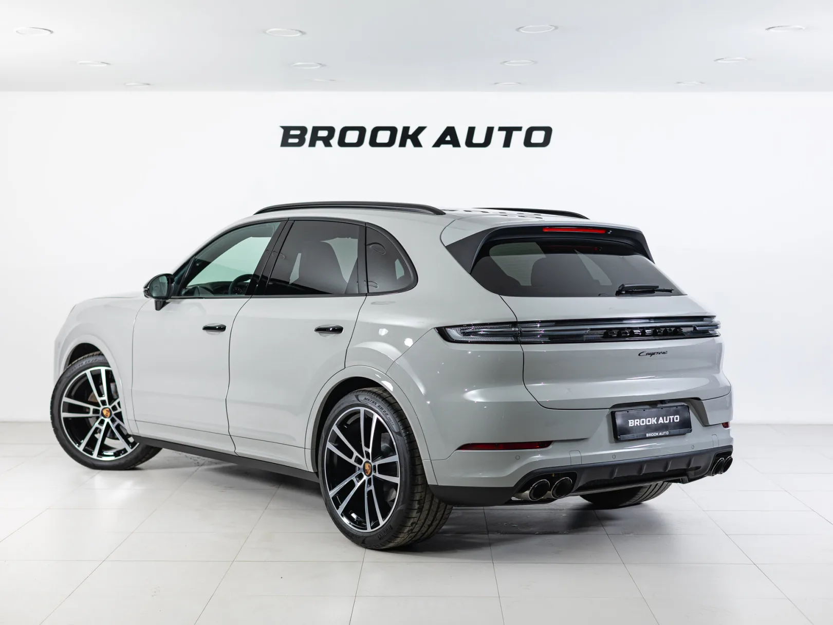 Porsche Cayenne Базовая III Рестайлинг, 2025 — экстерьер, фото 4