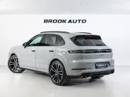Porsche Cayenne Базовая III Рестайлинг, 2025 — экстерьер, фото 4