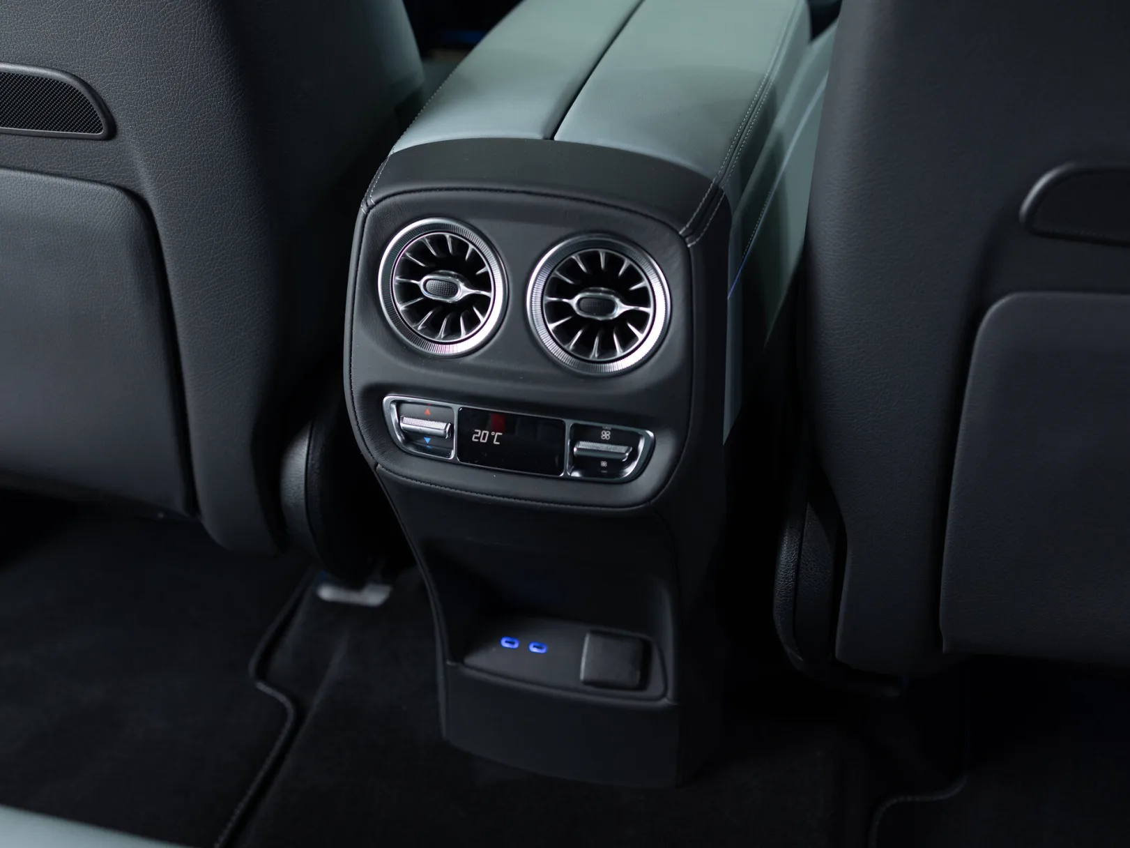 Mercedes-Benz G-Класс AMG G 63 II (W465) Рестайлинг, 2025 — экстерьер, фото 32
