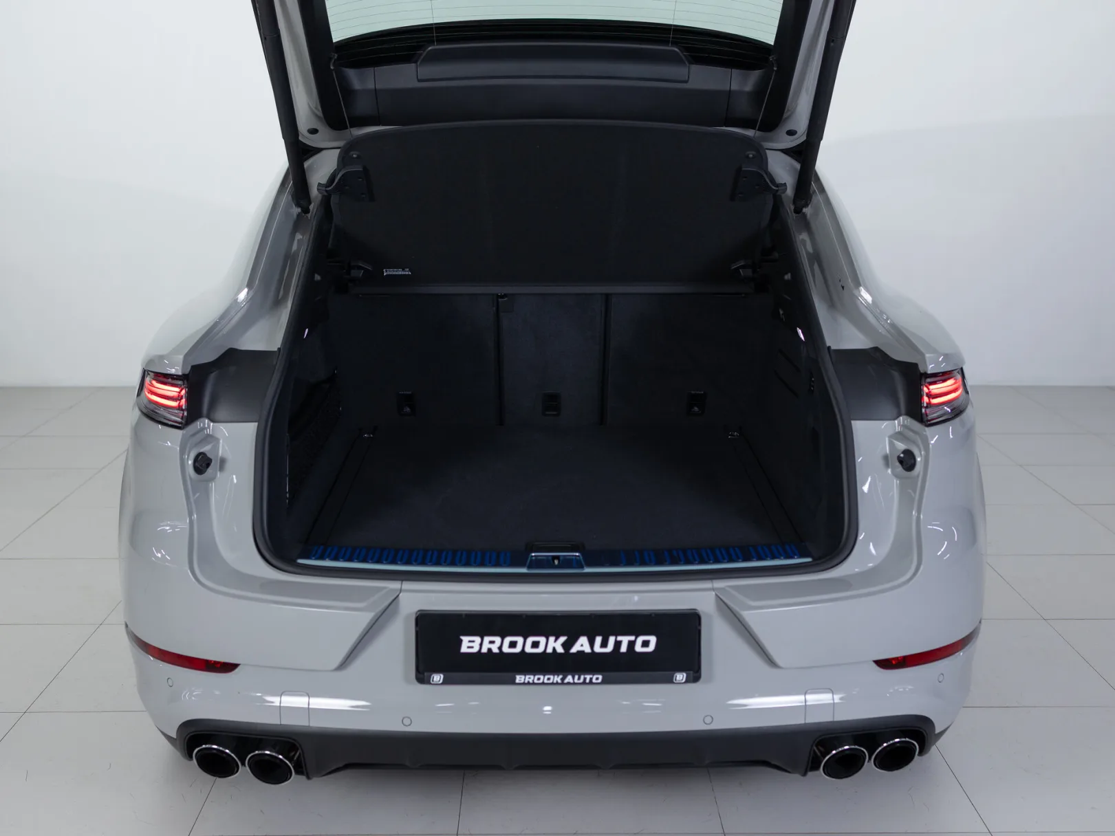 Porsche Cayenne Coupé III Рестайлинг, 2025 — экстерьер, фото 28