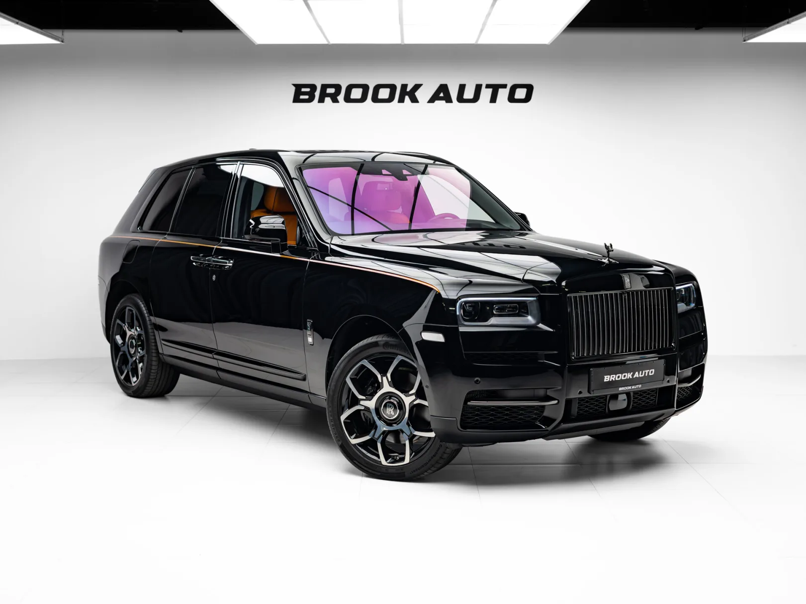 Rolls-Royce Cullinan Individual I (Series I), 2022 — экстерьер, фото 3
