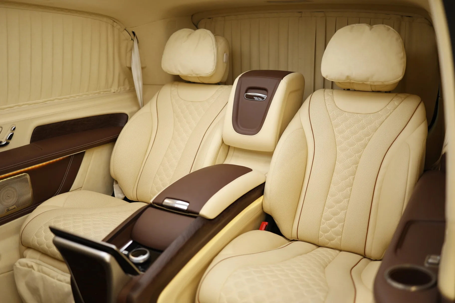 Mercedes-Benz V-Класс III (W447), 2017 — экстерьер, фото 35