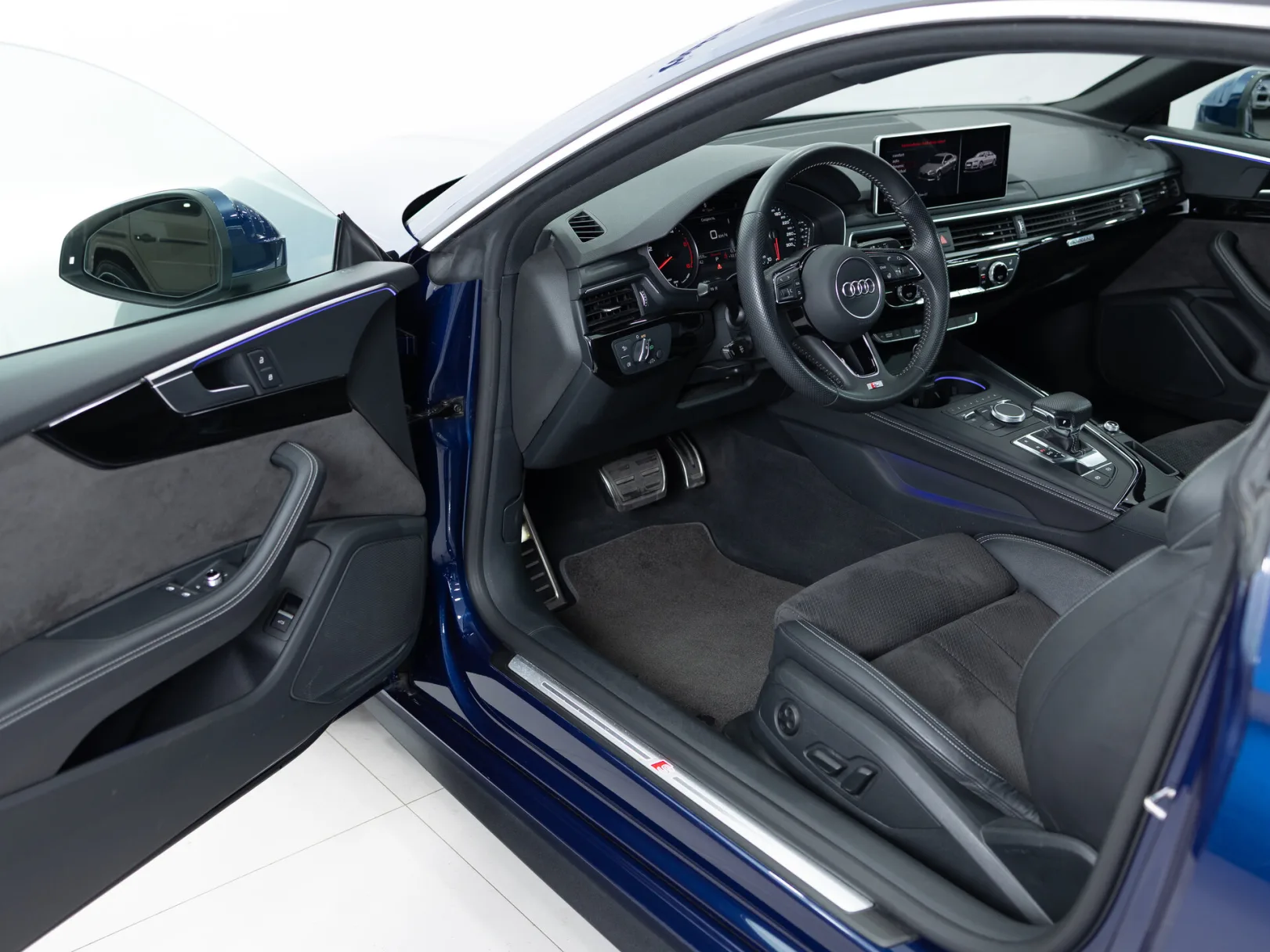 Audi A5 Sport 40 TDI quattro S tronic II (F5), 2018 — экстерьер, фото 7