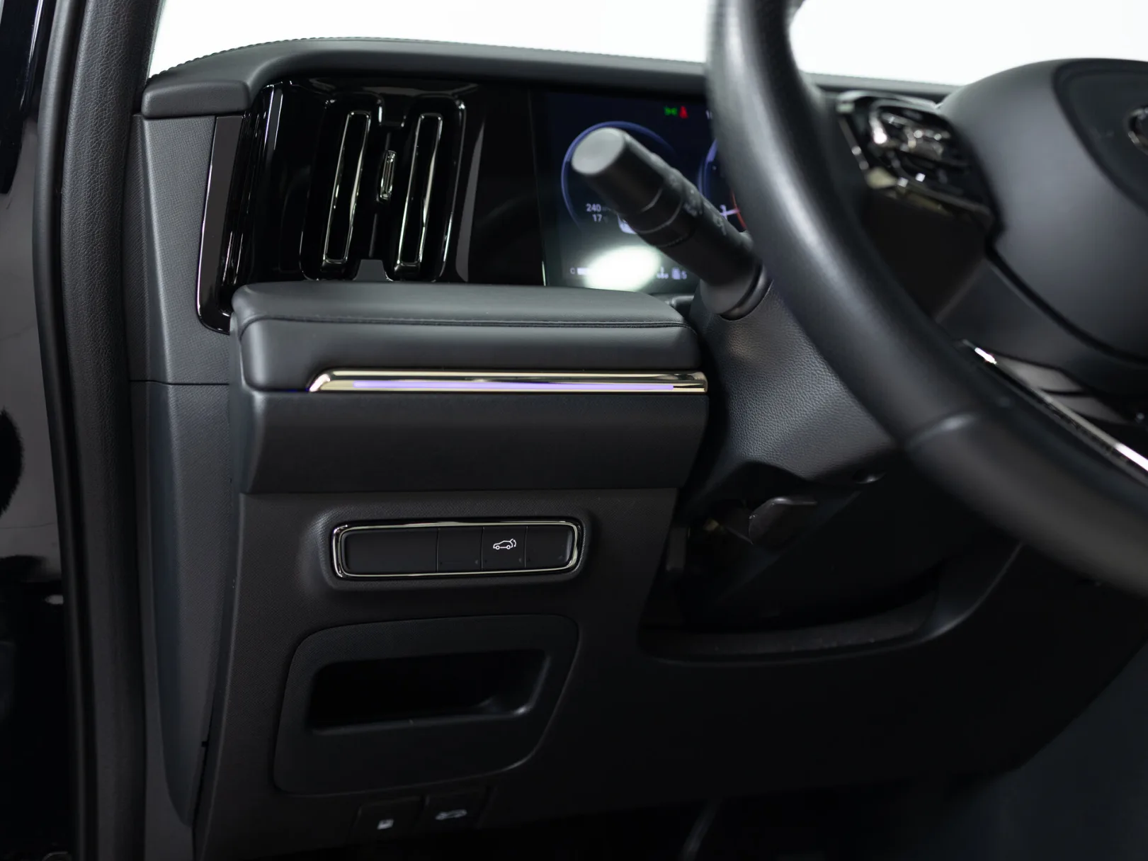 GAC M8 GX Premium I, 2024 — экстерьер, фото 14