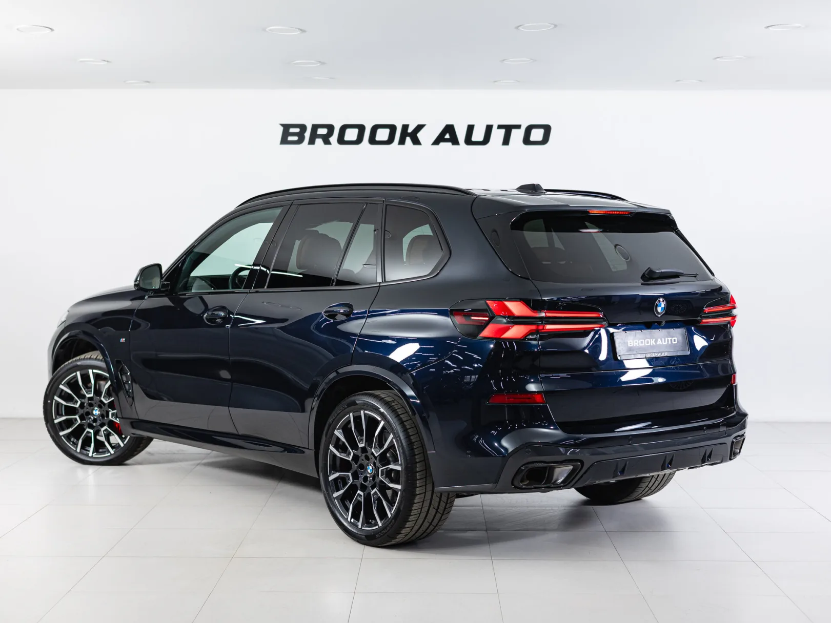 BMW X5 xDrive30d M Sport Pro IV (G05/G18) Рестайлинг, 2023 — экстерьер, фото 4