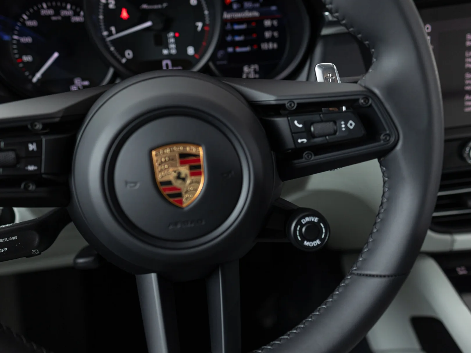 Porsche Macan T I Рестайлинг 2, 2024 — экстерьер, фото 17