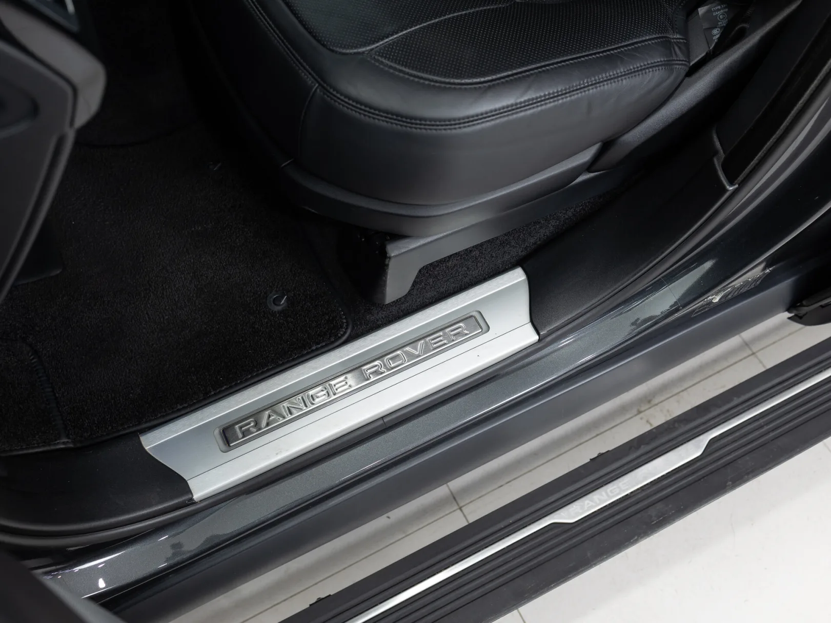 Land Rover Range Rover Vogue IV Рестайлинг, 2021 — экстерьер, фото 12