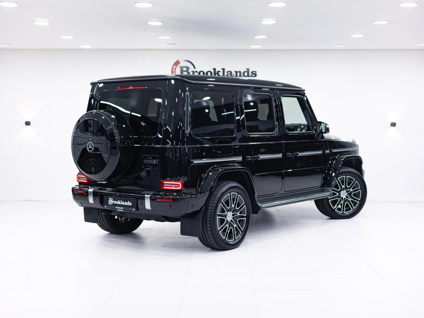 Mercedes-Benz G-Класс G 450 d AMG Line III (W465) Рестайлинг, 2024 — экстерьер, фото 4