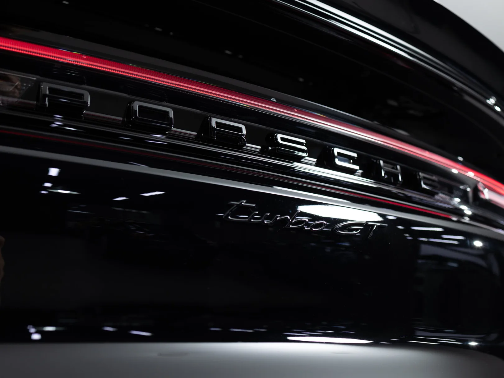 Porsche Cayenne III Рестайлинг, 2024 — экстерьер, фото 33