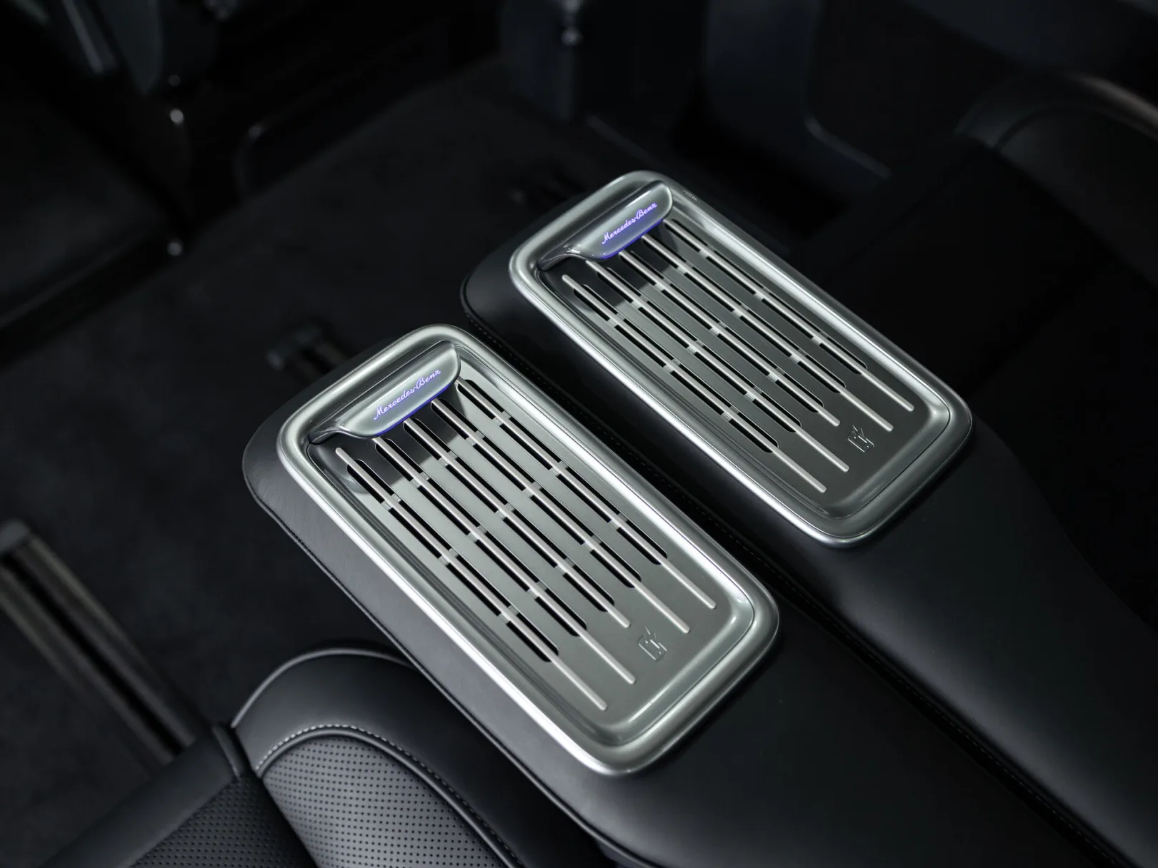 Mercedes-Benz V-Класс Exclusive III (W447) Рестайлинг 2, 2025 — экстерьер, фото 13