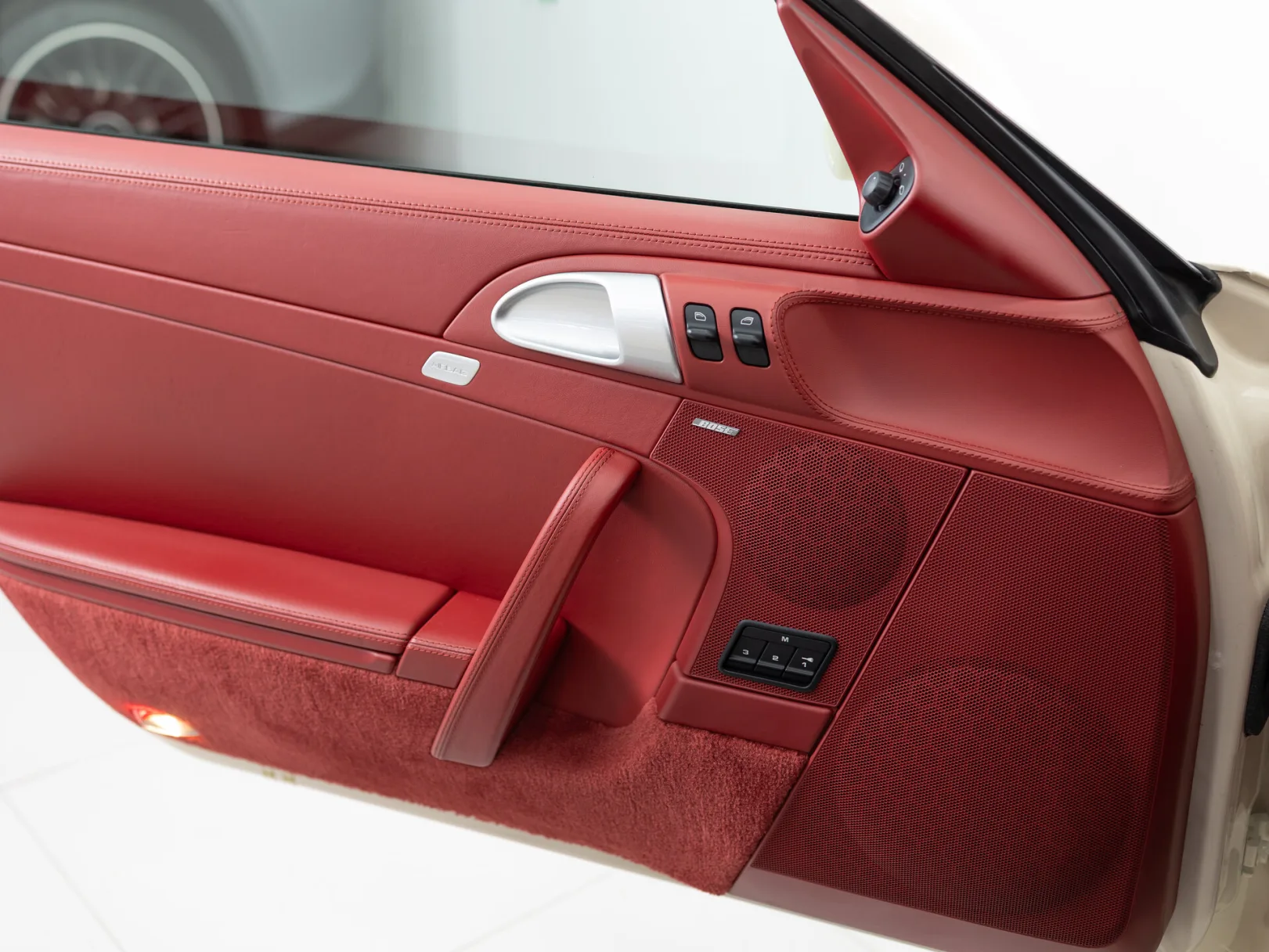 Porsche 911 Targa 4S VI (997) Рестайлинг, 2011 — экстерьер, фото 15