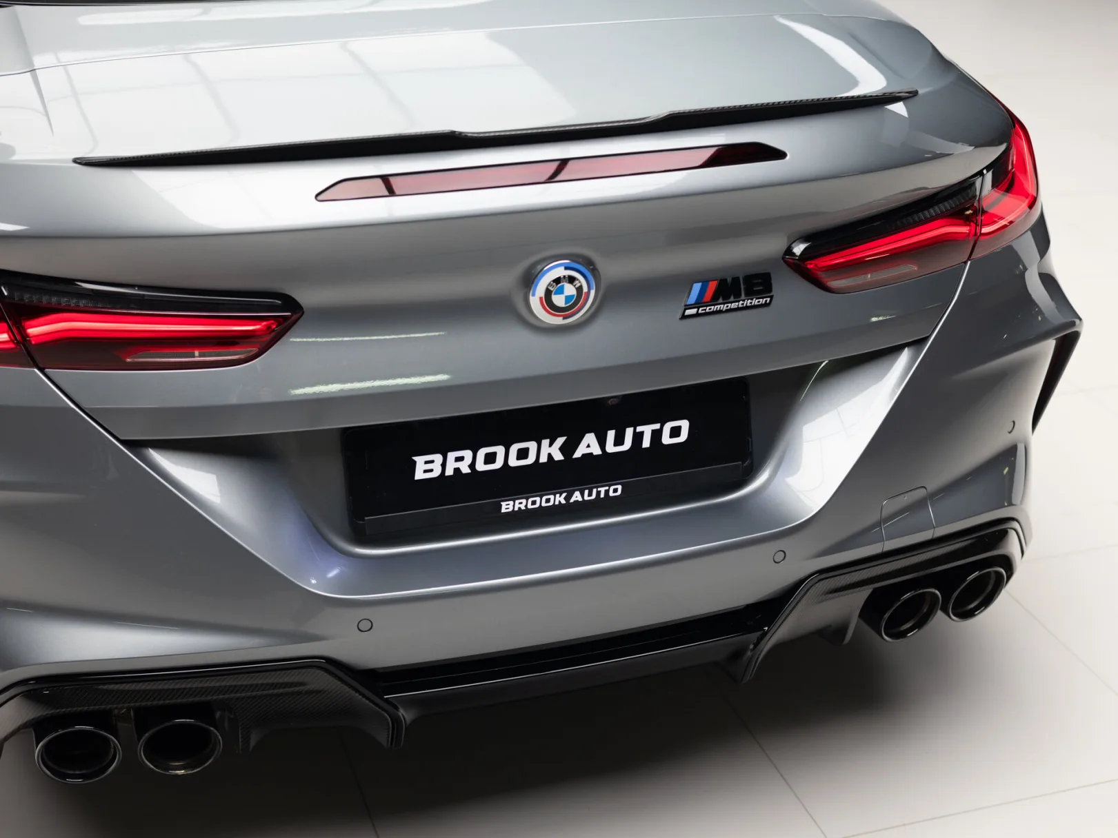 BMW M8 Competition I (F91/F92/F93), 2022 — экстерьер, фото 38