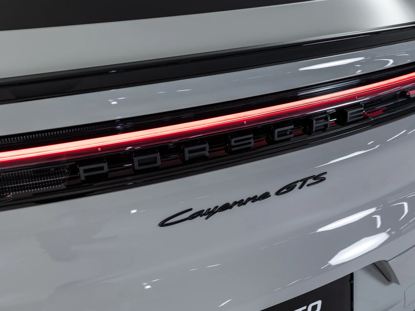 Porsche Cayenne GTS Coupé III Рестайлинг, 2025 — экстерьер, фото 35