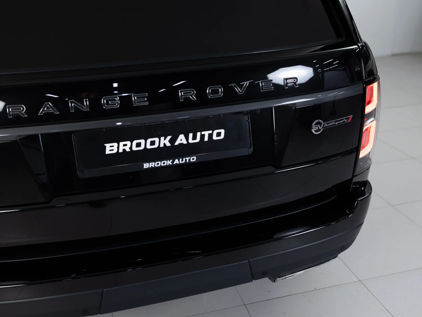Land Rover Range Rover SVAutobiography Dynamic IV Рестайлинг, 2020 — экстерьер, фото 36