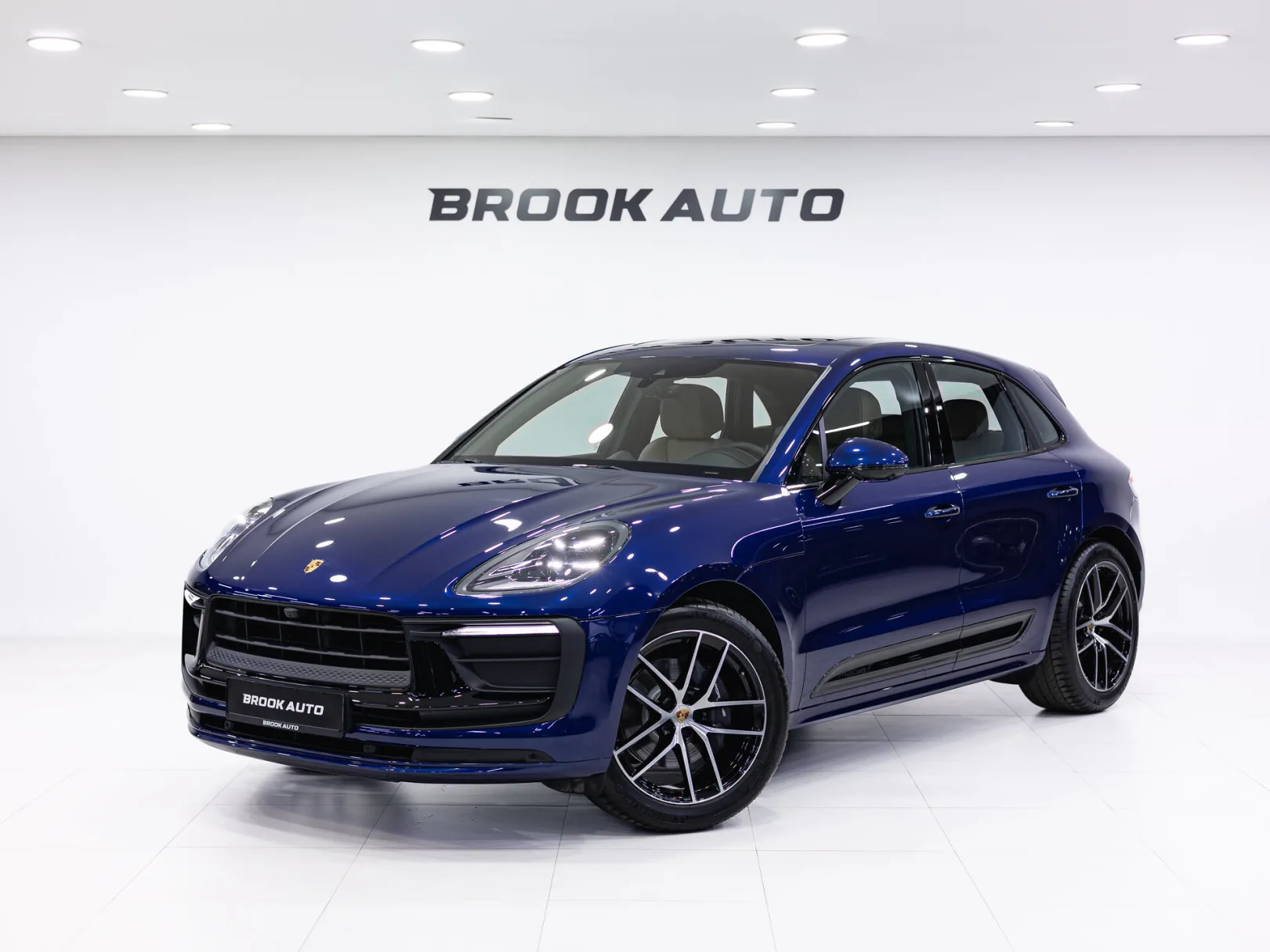 Porsche Macan T I Рестайлинг 2, 2025 — экстерьер, фото 1