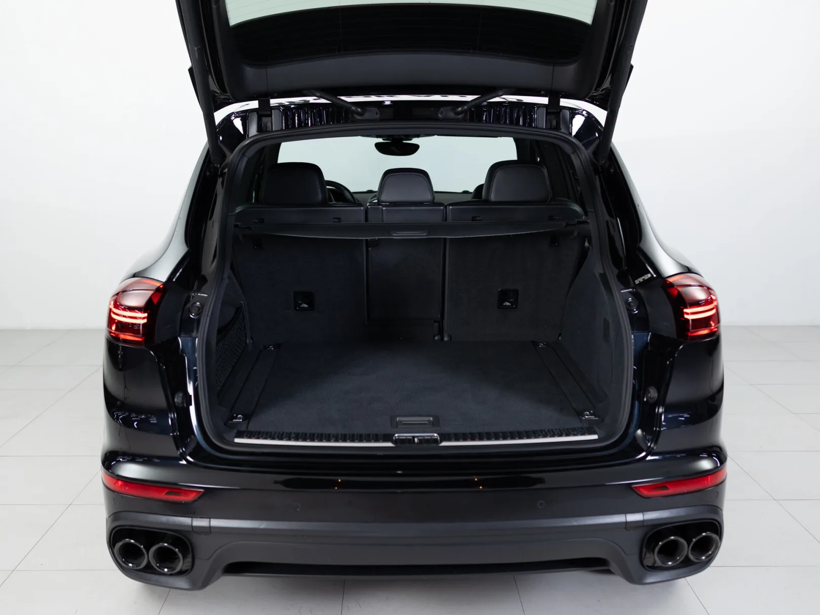 Porsche Cayenne Diesel Platinum Edition II Рестайлинг (958), 2017 — экстерьер, фото 30