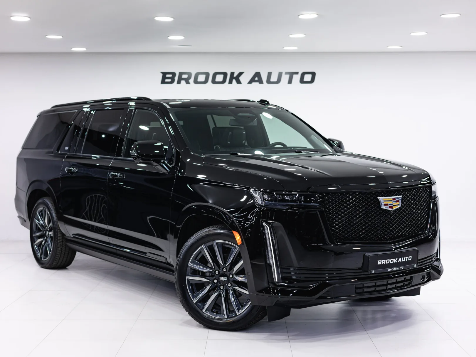 Cadillac Escalade Sport Platinum ESV V, 2024 — экстерьер, фото 3
