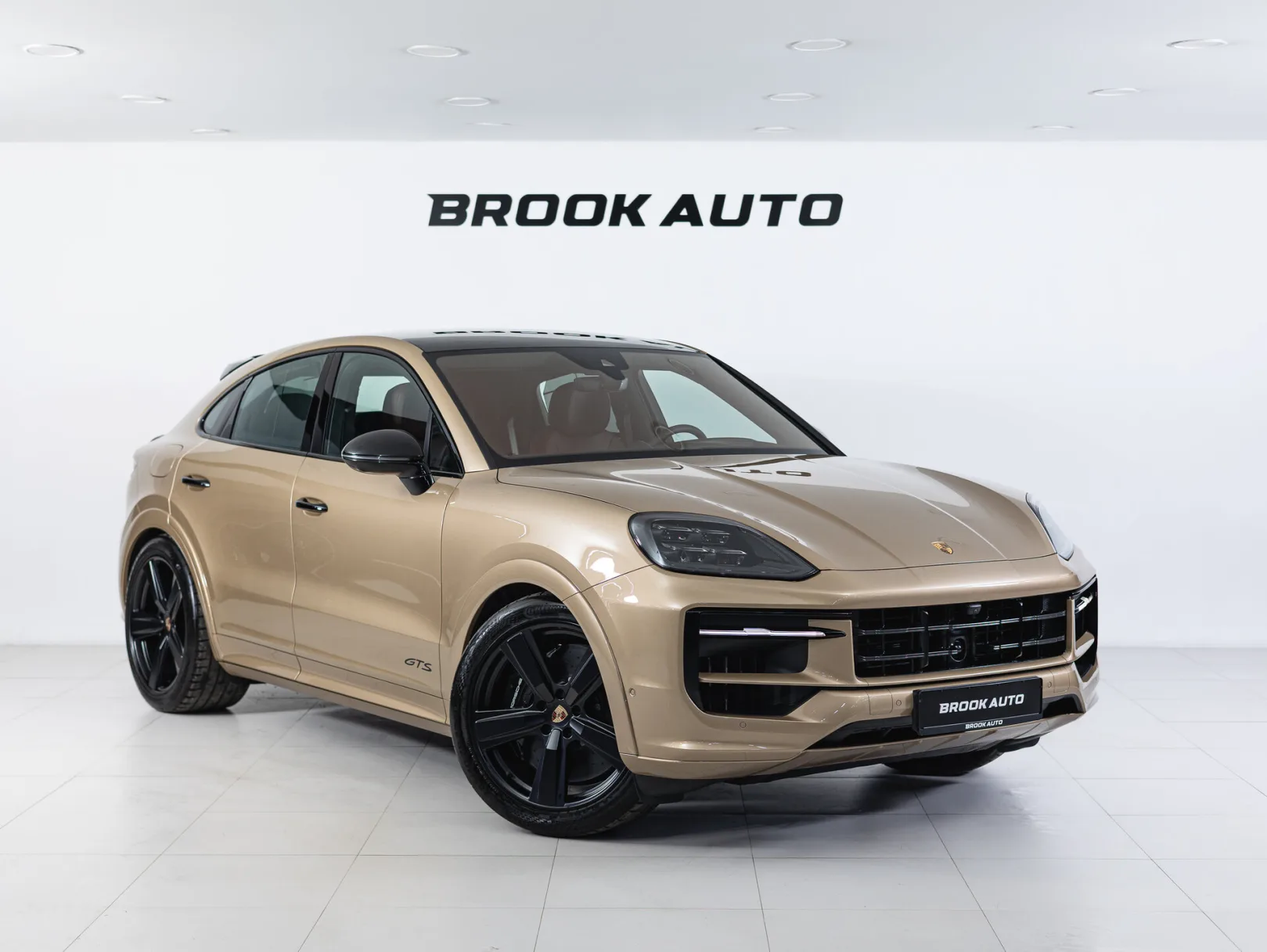 Porsche Cayenne GTS Coupé III Рестайлинг, 2025 — экстерьер, фото 3