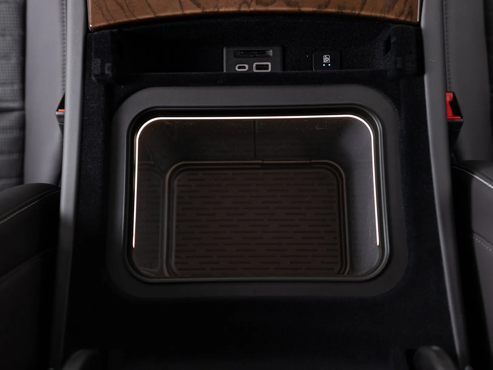 Cadillac Escalade Sport Platinum ESV V, 2024 — экстерьер, фото 26