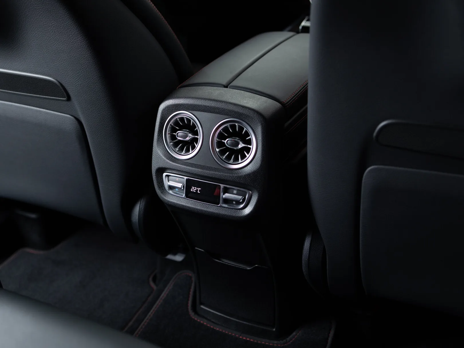 Mercedes-Benz G-Класс AMG G 63 II (W463), 2018 — экстерьер, фото 21
