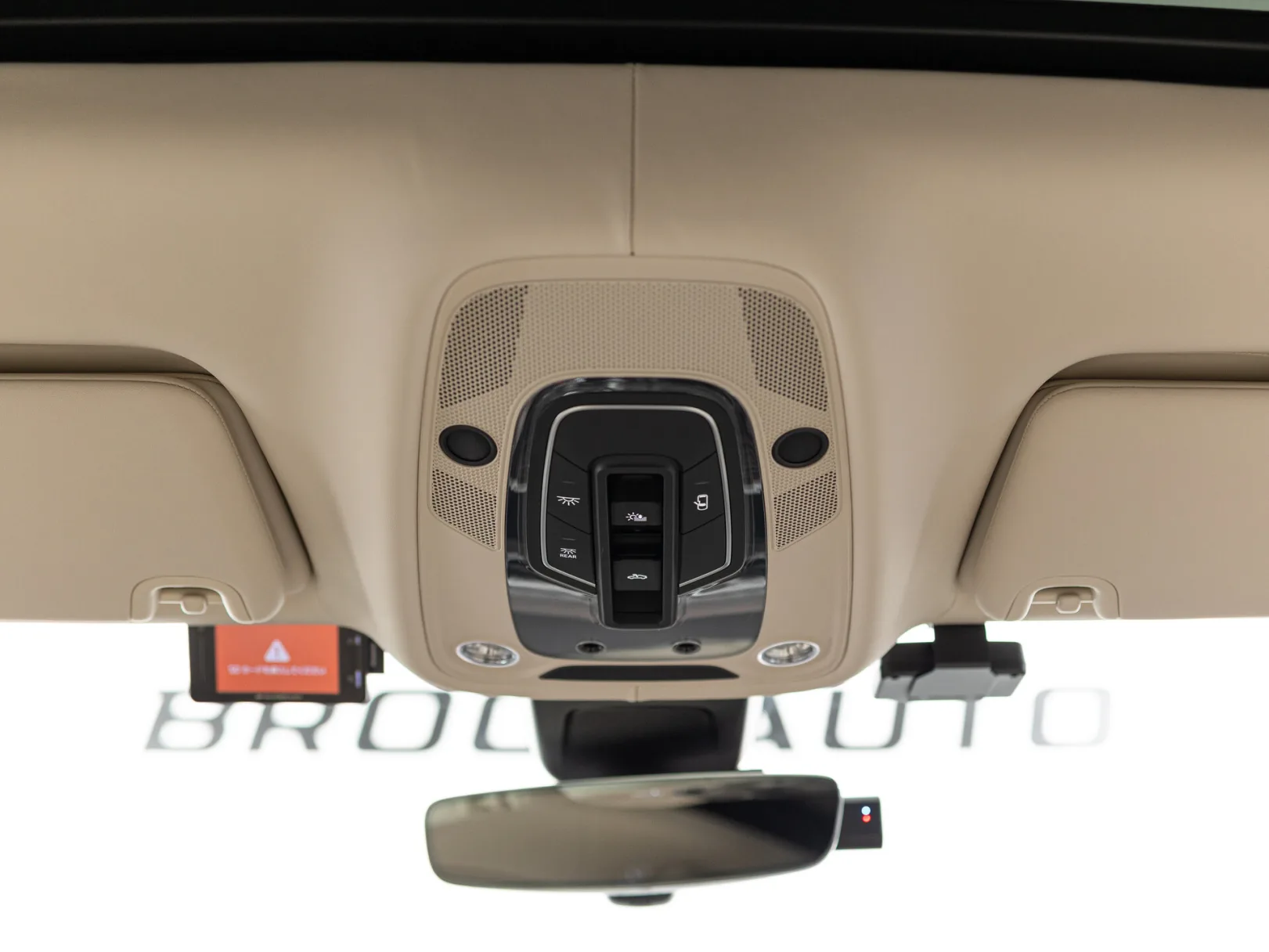 Bentley Bentayga Individual I Рестайлинг, 2022 — экстерьер, фото 19