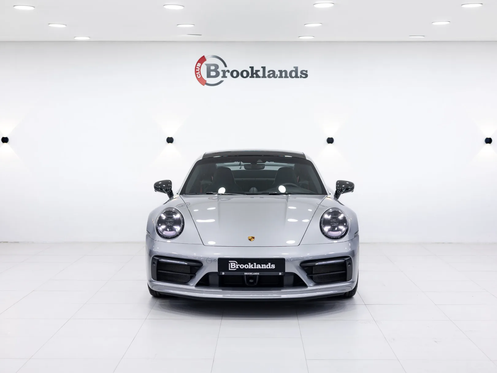 Porsche 911 Carrera 4S VIII (992), 2020 — экстерьер, фото 2
