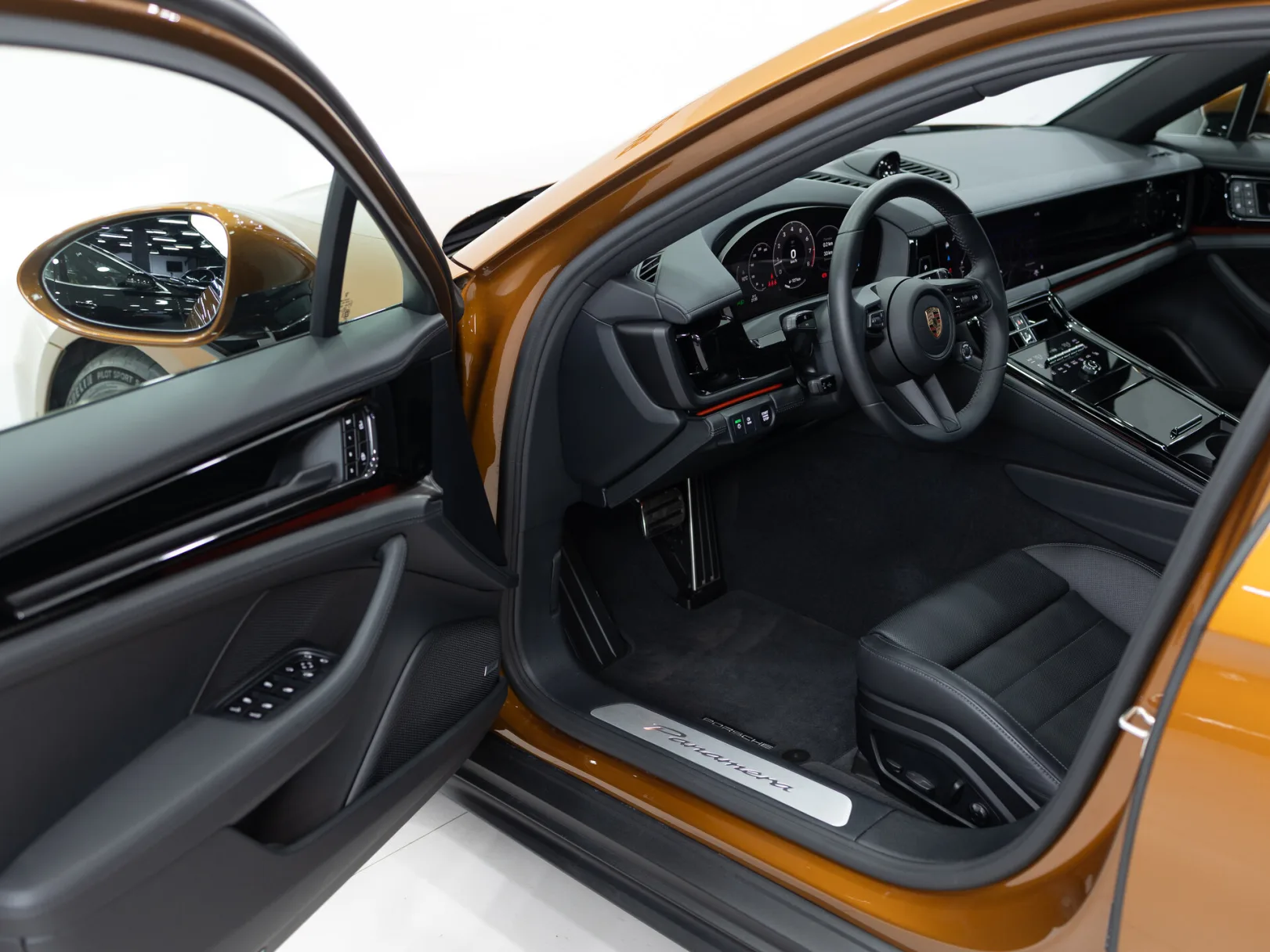 Porsche Panamera III, 2024 — экстерьер, фото 7