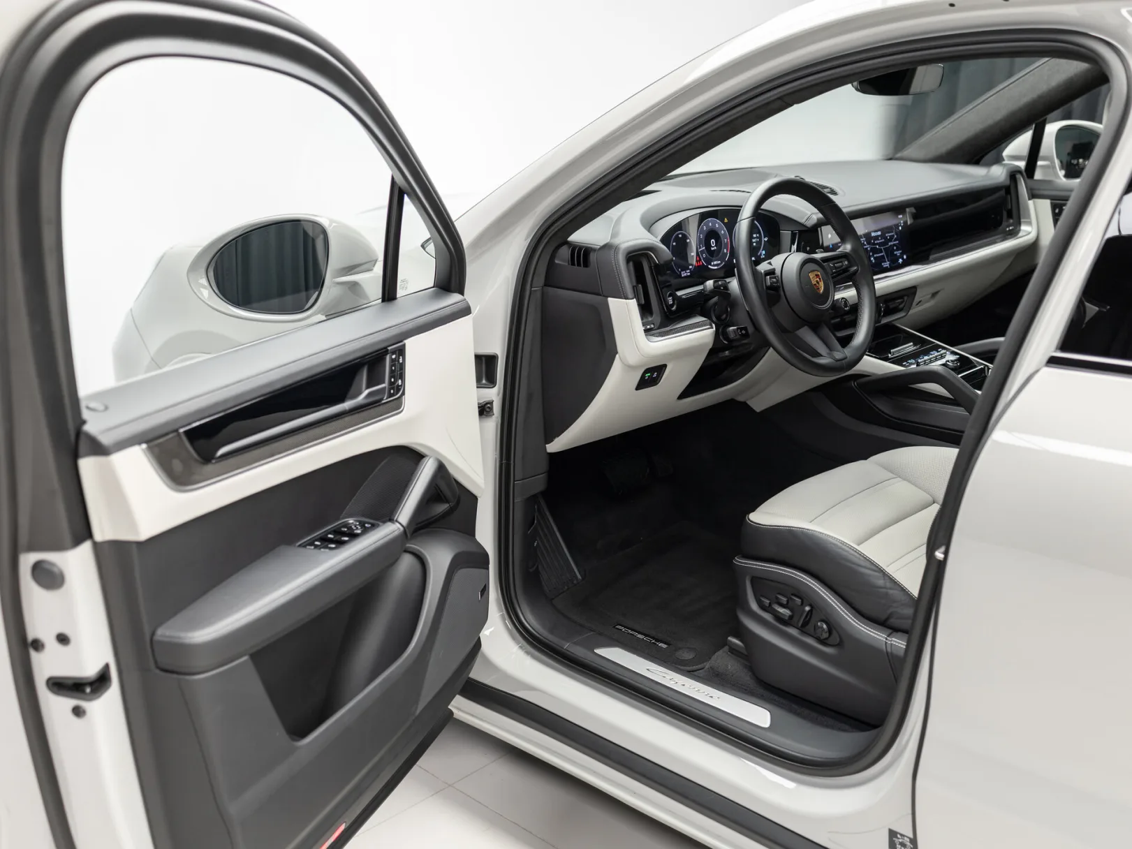 Porsche Cayenne Coupé III Рестайлинг, 2023 — экстерьер, фото 7