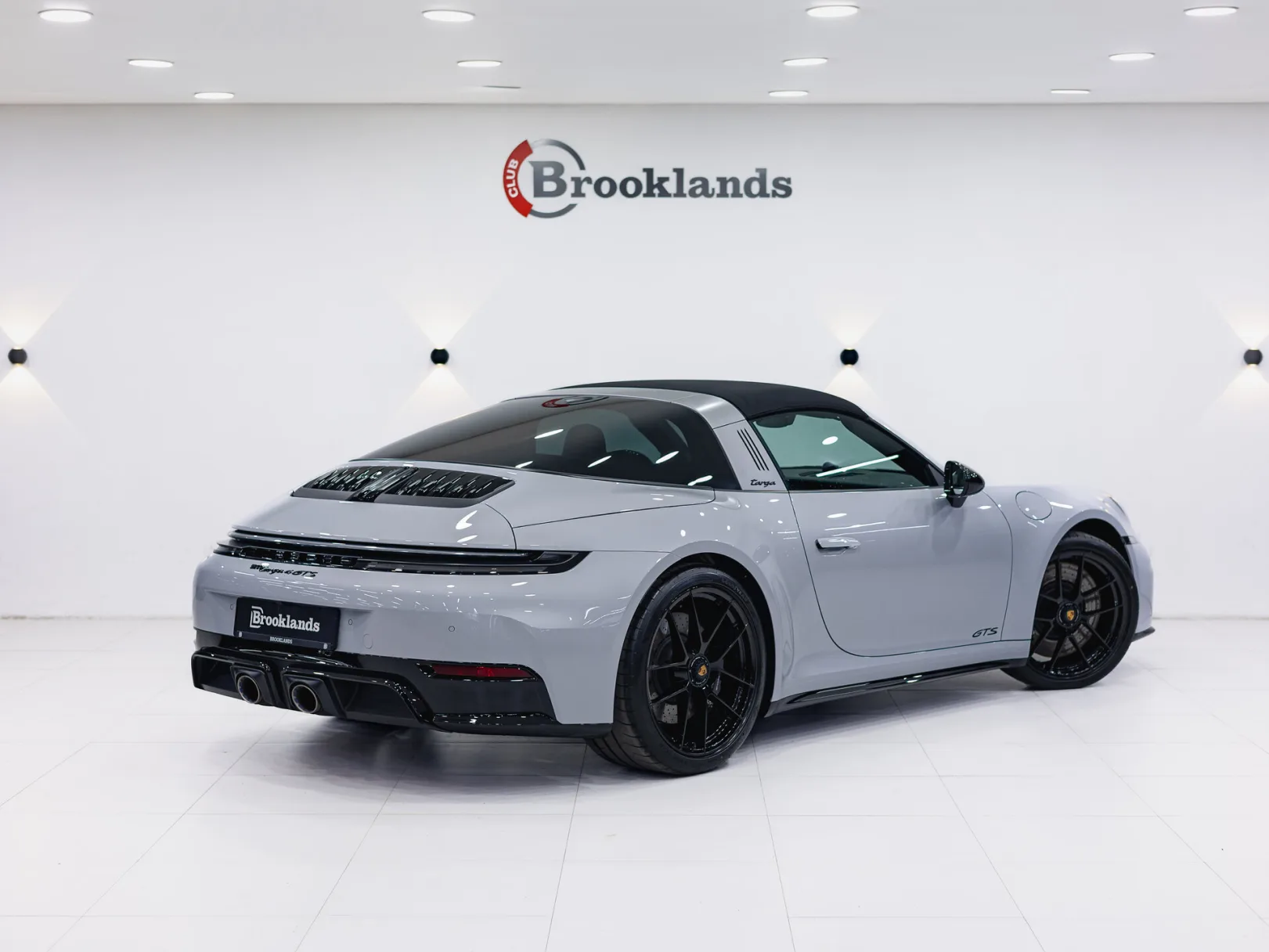 Porsche 911 Targa 4 GTS VIII (992) Рестайлинг, 2025 — экстерьер, фото 8