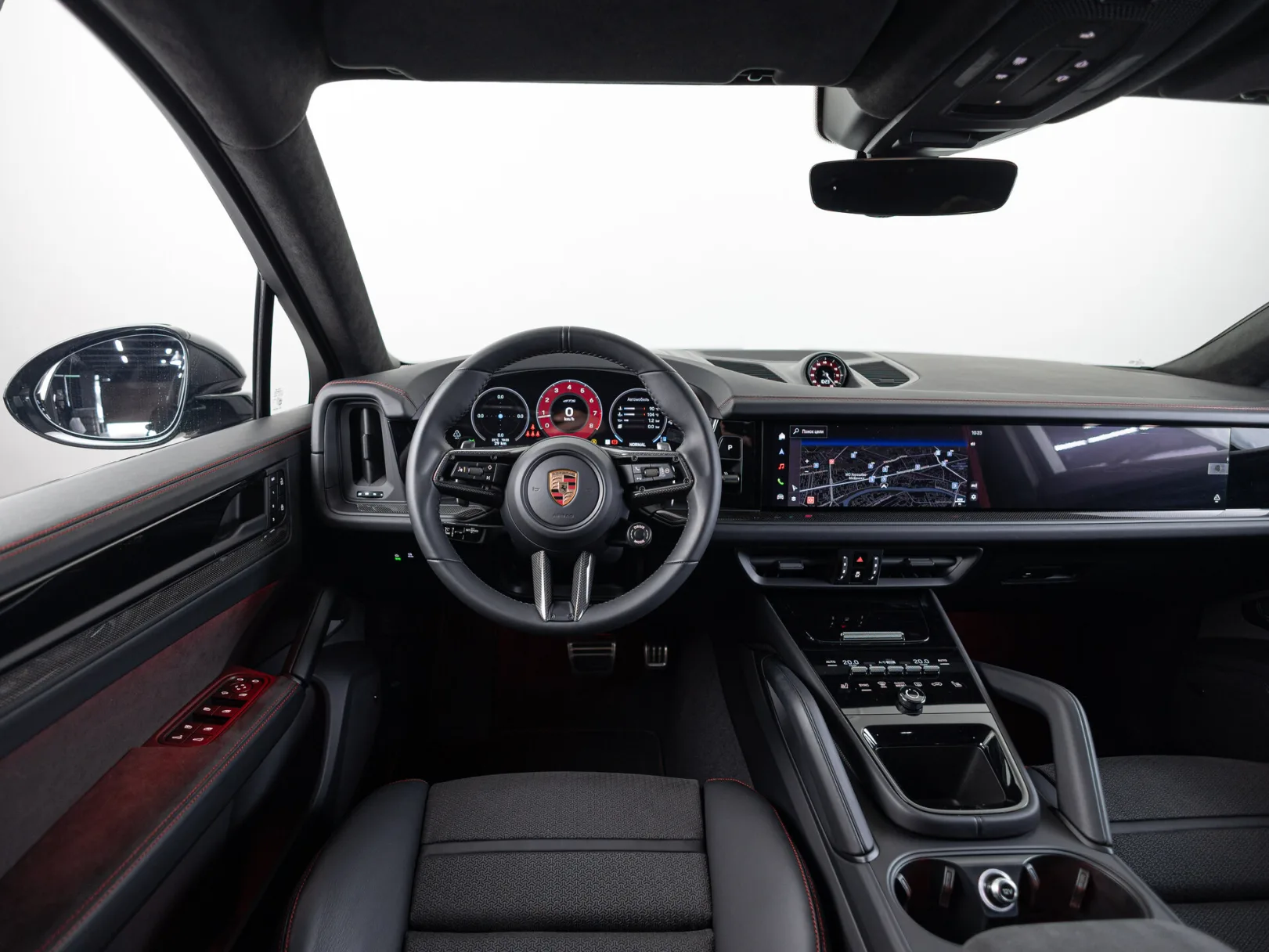 Porsche Cayenne GTS Coupé III Рестайлинг, 2025 — экстерьер, фото 13