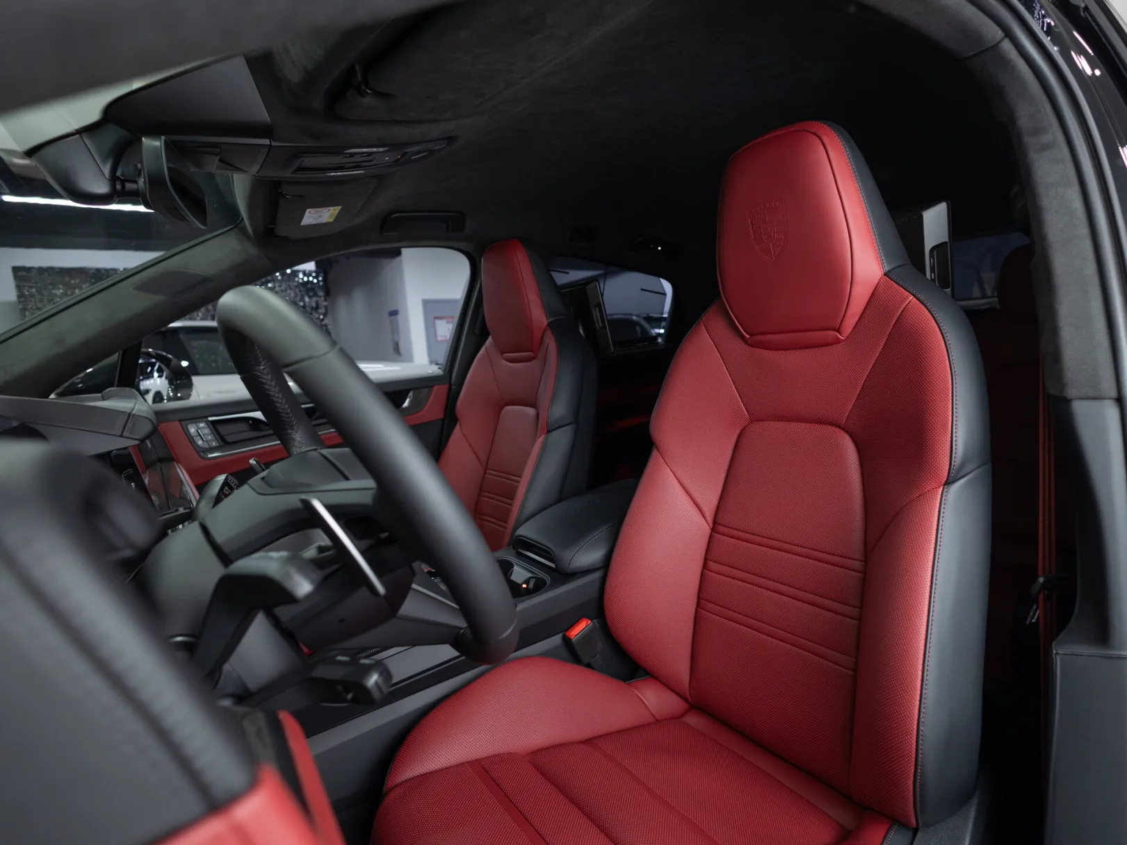 Porsche Cayenne Turbo GT III Рестайлинг, 2025 — экстерьер, фото 10
