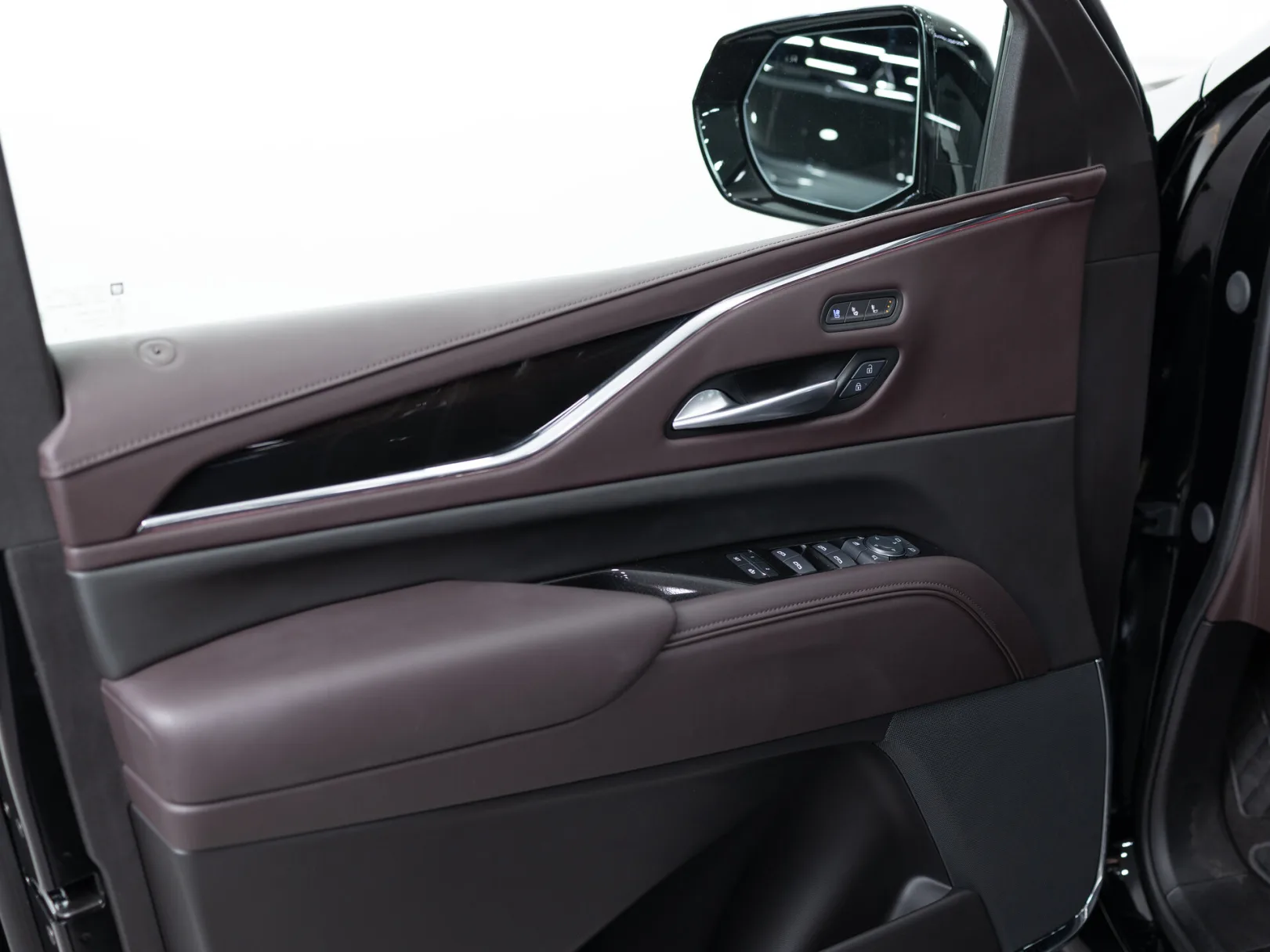 Cadillac Escalade Premium Luxury Platinum ESV V, 2024 — экстерьер, фото 9