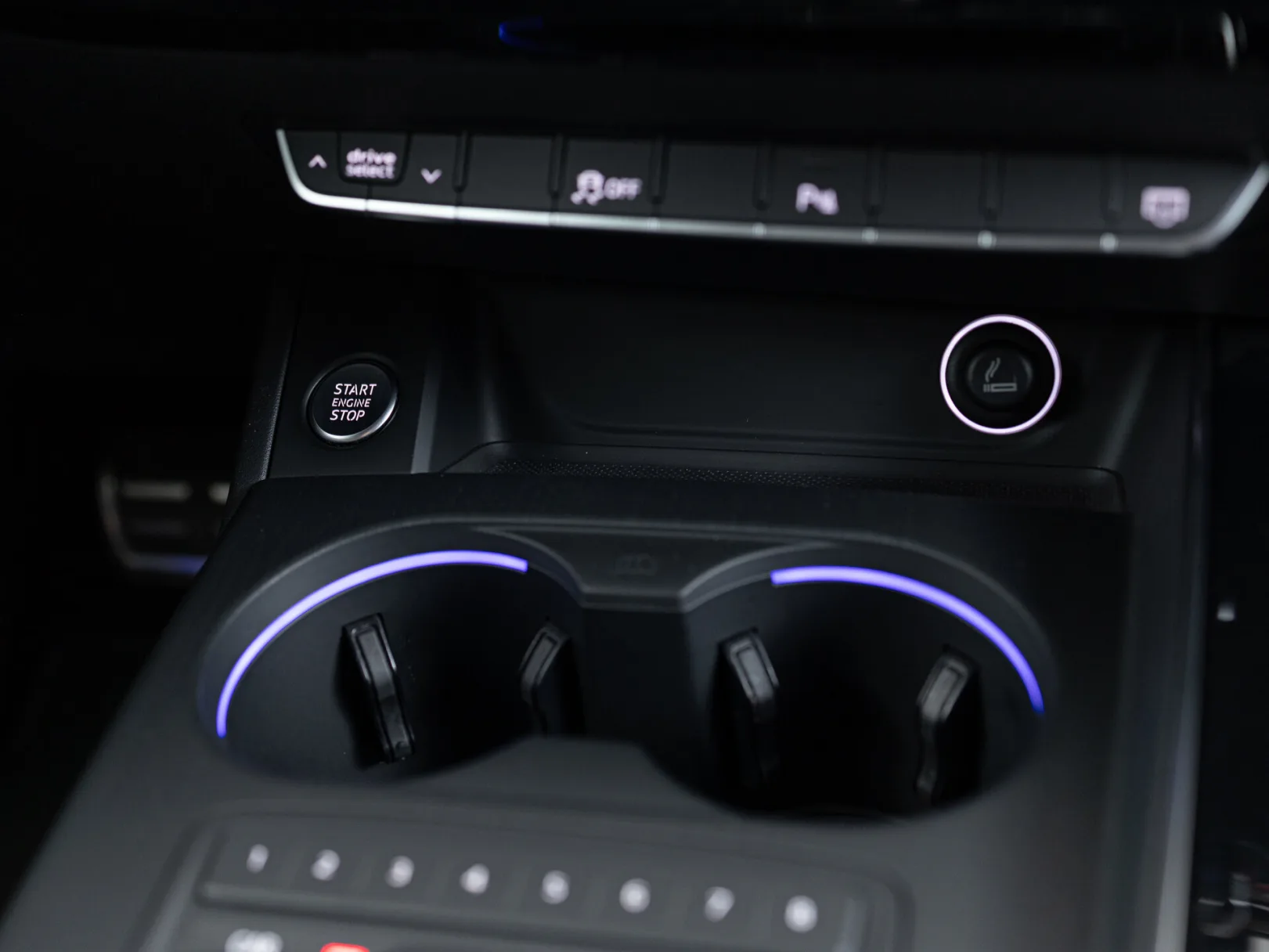 Audi A5 Sport 40 TDI quattro S tronic II (F5), 2018 — экстерьер, фото 15