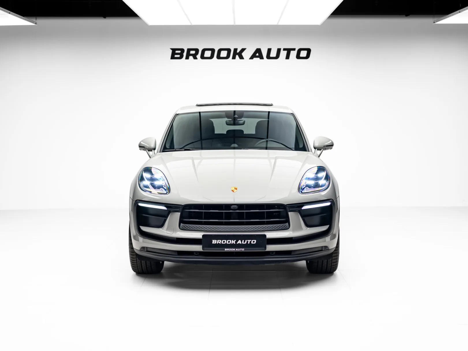 Porsche Macan Базовая I Рестайлинг 2, 2025 — экстерьер, фото 2