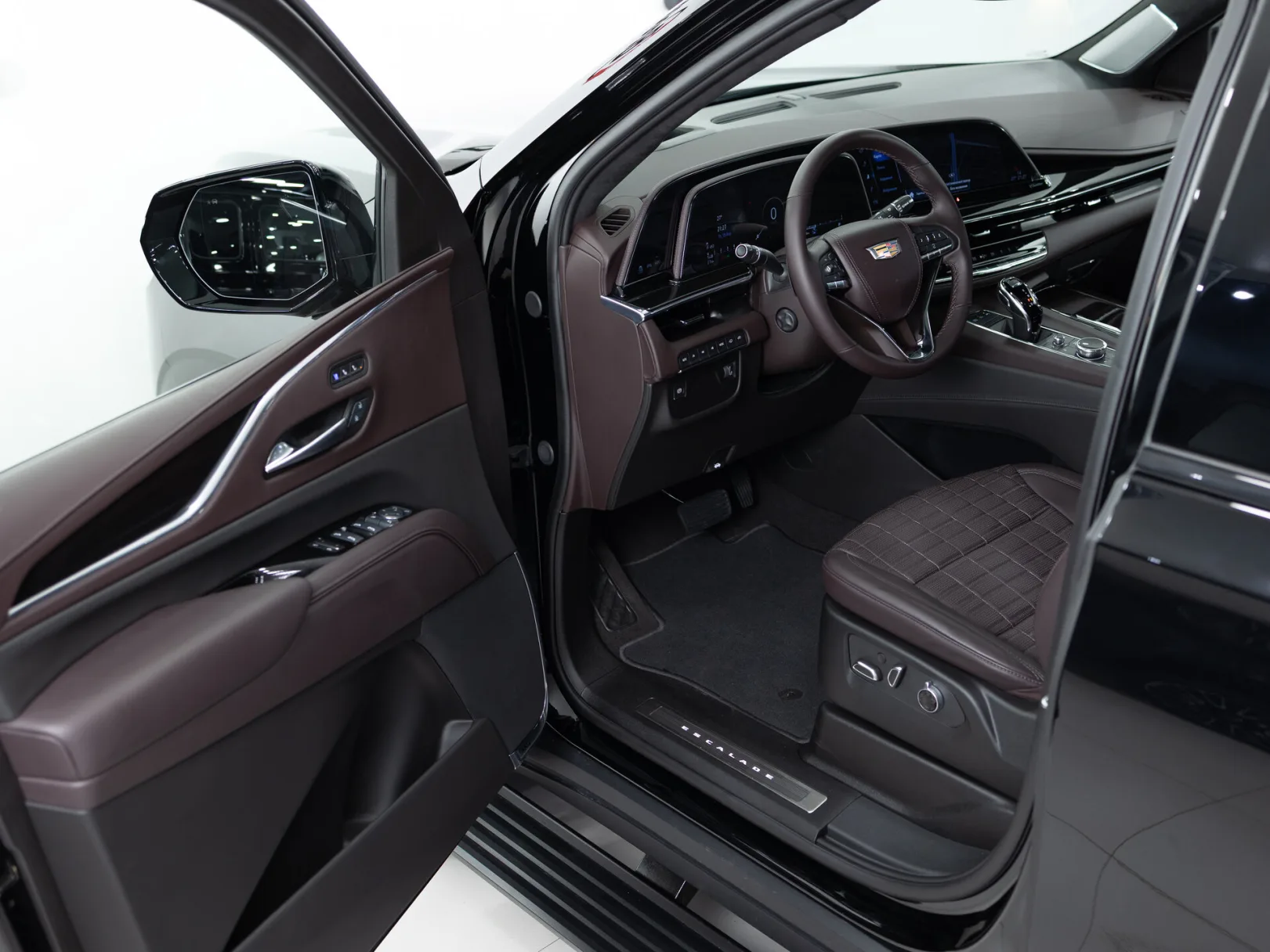 Cadillac Escalade Sport Platinum V, 2024 — экстерьер, фото 7