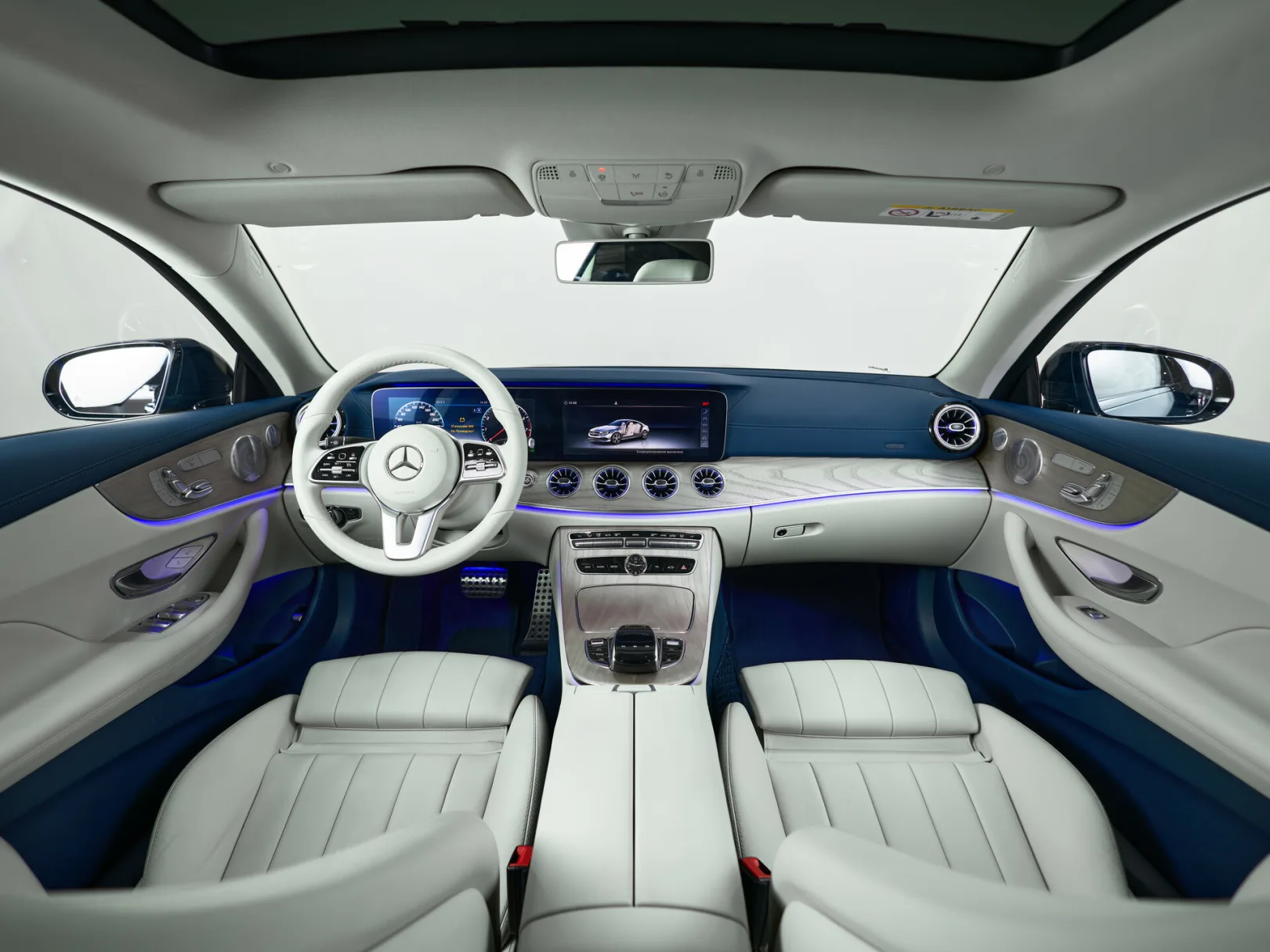 Mercedes-Benz E-Класс E 200 4MATIC Sport V (W213, S213, C238), 2019 — экстерьер, фото 28