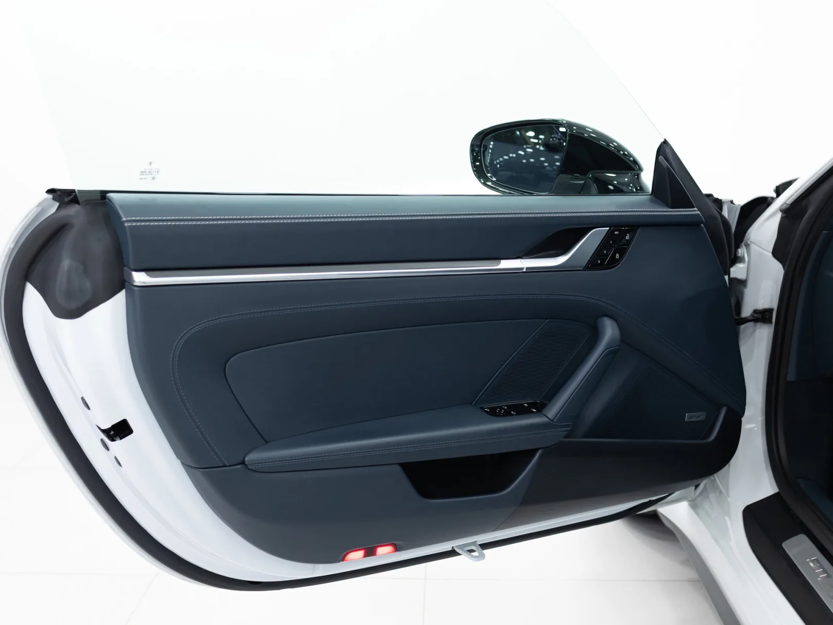 Porsche 911 Carrera 4S VIII (992), 2021 — экстерьер, фото 9