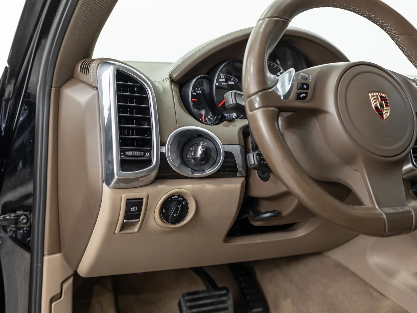 Porsche Cayenne II (958), 2011 — экстерьер, фото 13