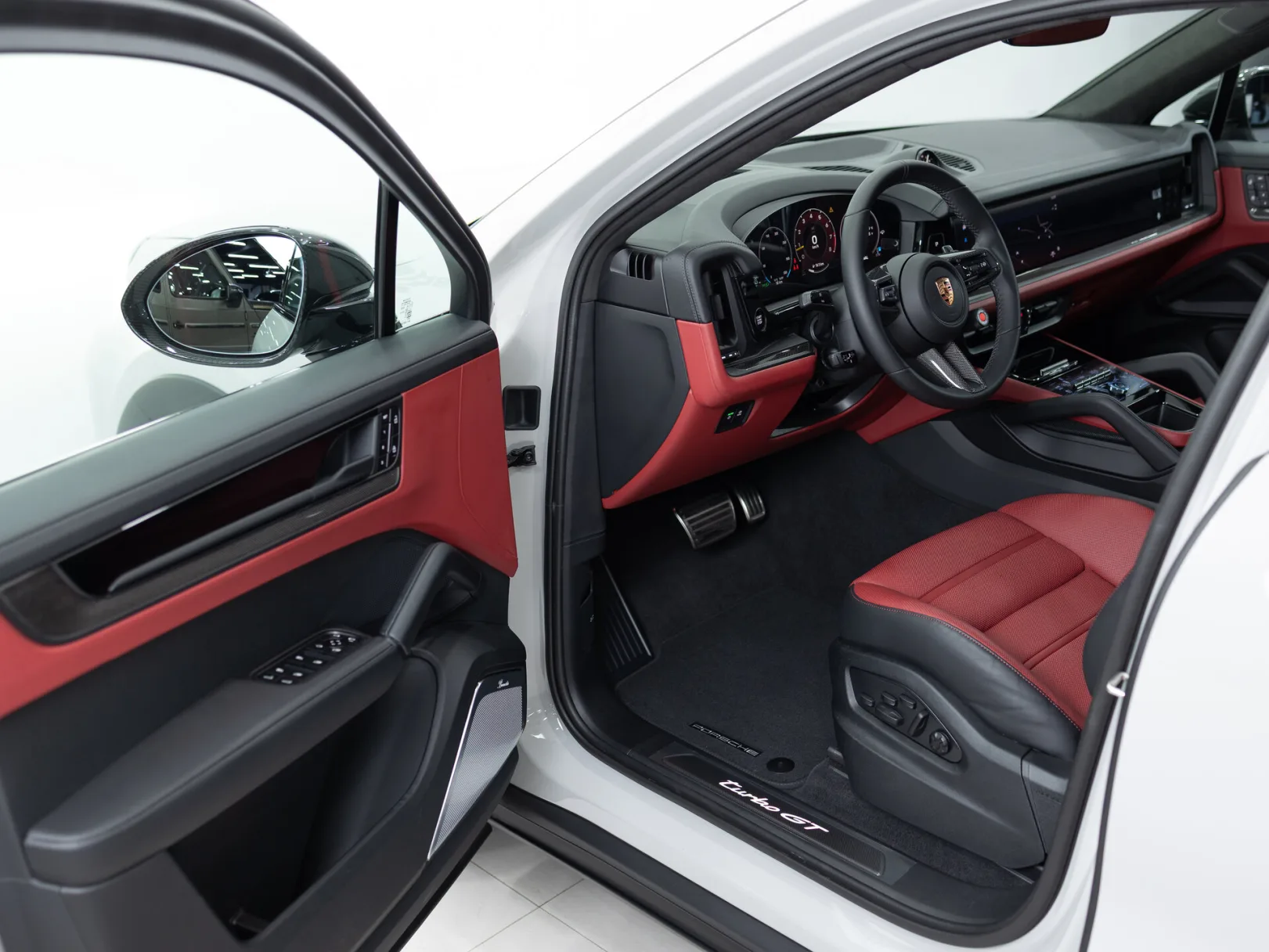 Porsche Cayenne Turbo GT III Рестайлинг, 2025 — экстерьер, фото 7