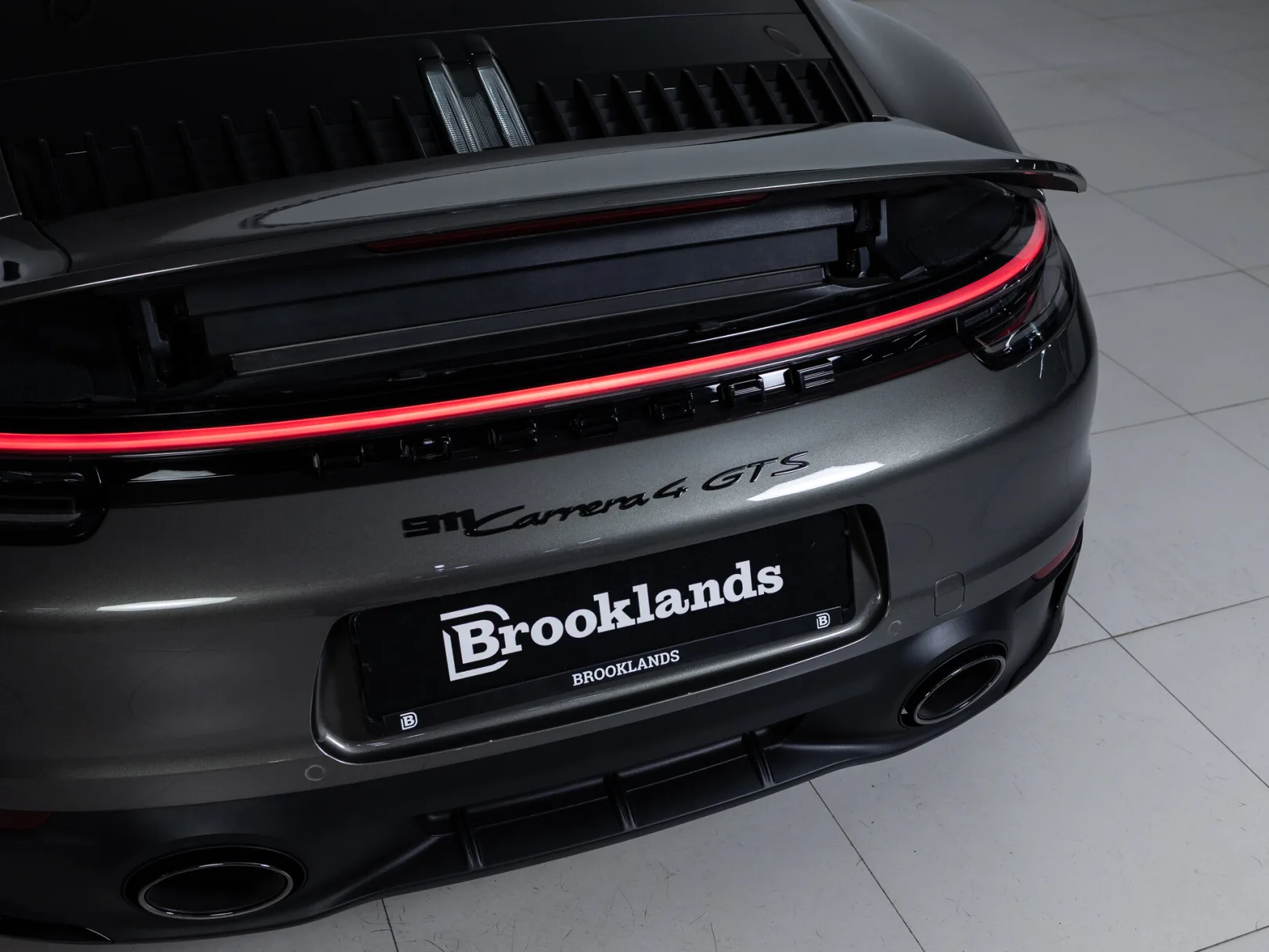 Porsche 911 Carrera 4 GTS VIII (992), 2021 — экстерьер, фото 33