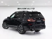 BMW X7 xDrive40d M Sport Pro I (G07) Рестайлинг, 2025 — экстерьер, фото 4