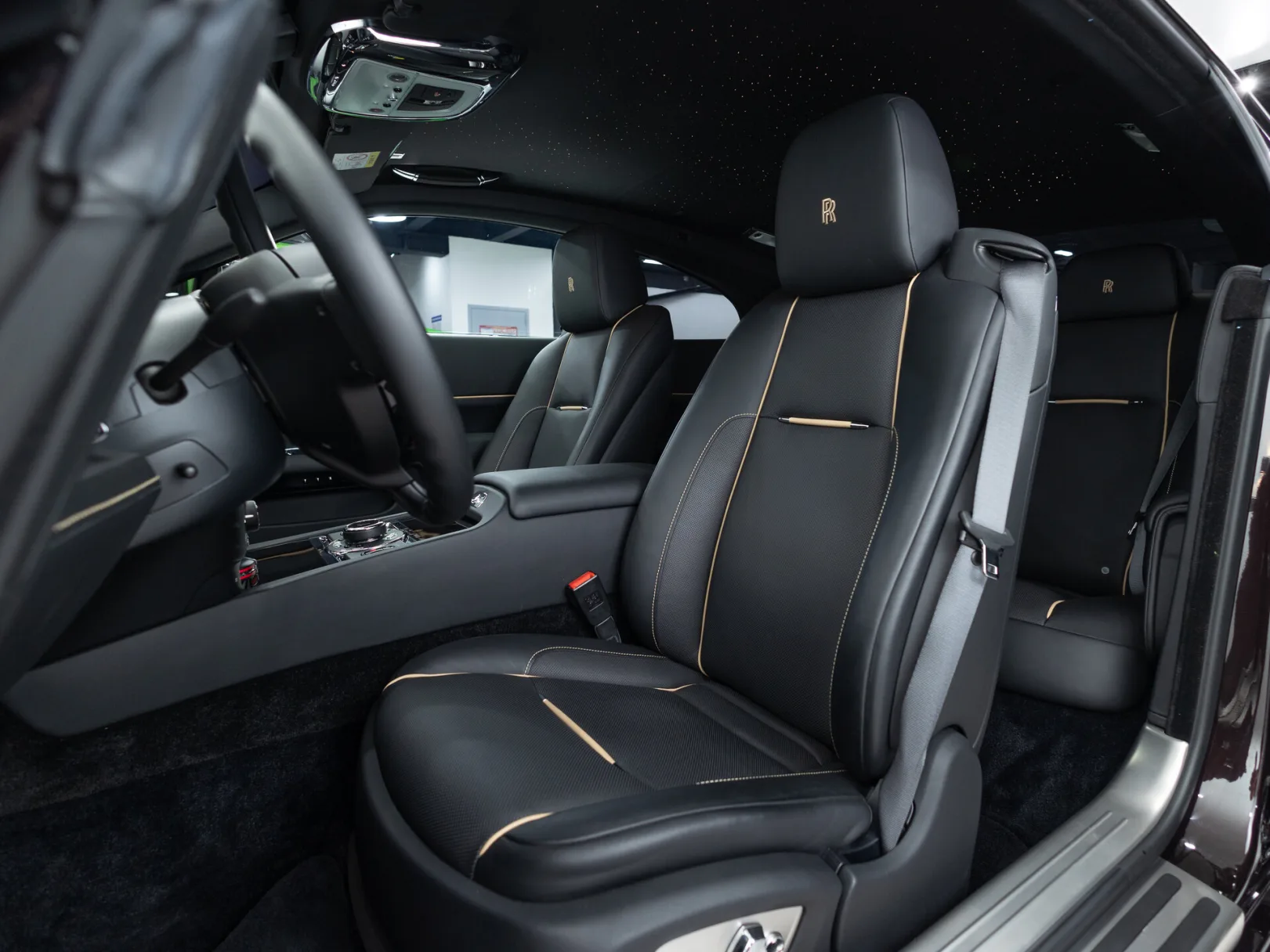 Rolls-Royce Wraith Individual I, 2017 — экстерьер, фото 8