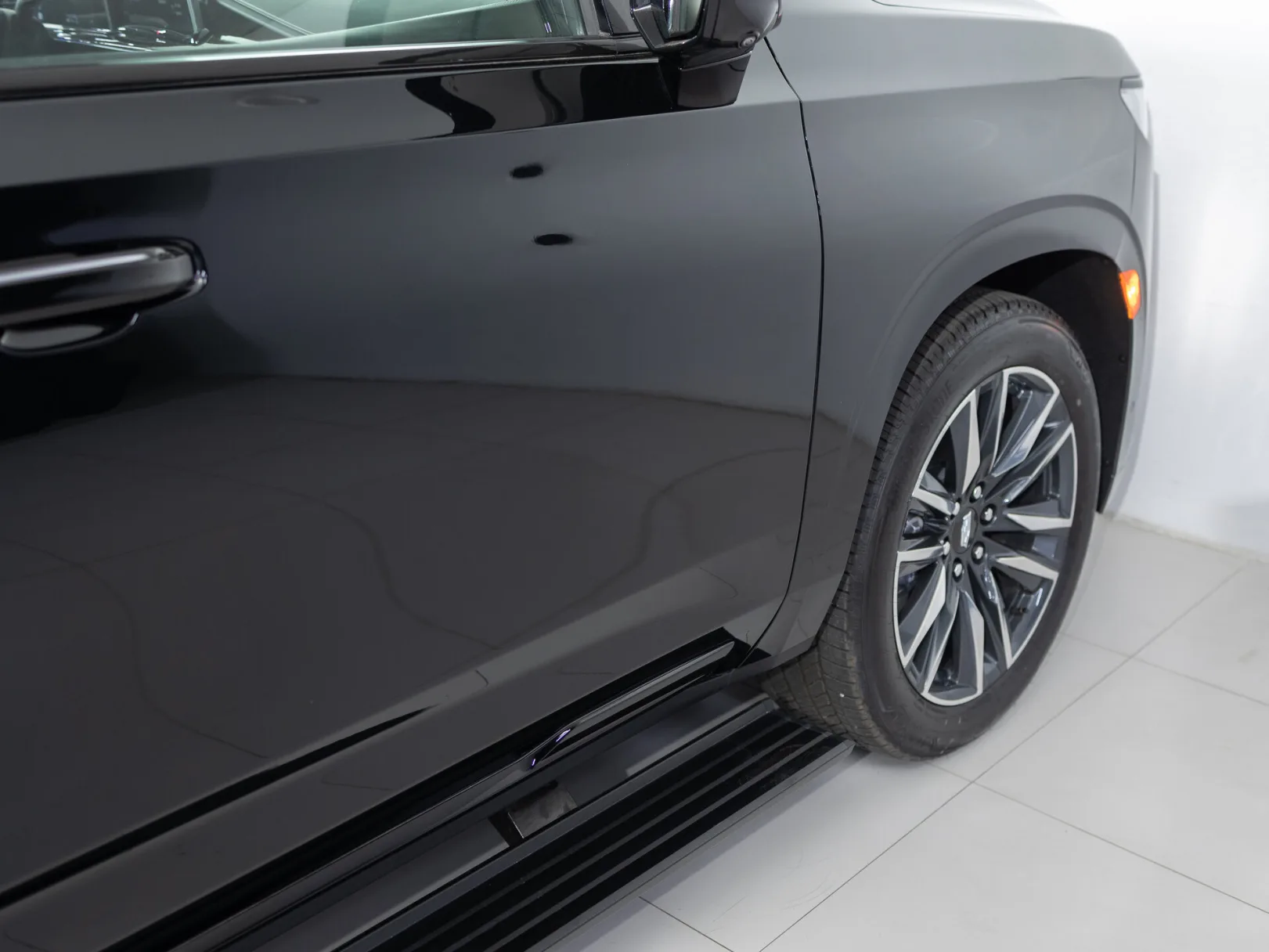 Cadillac Escalade Sport Platinum V Рестайлинг, 2024 — экстерьер, фото 36
