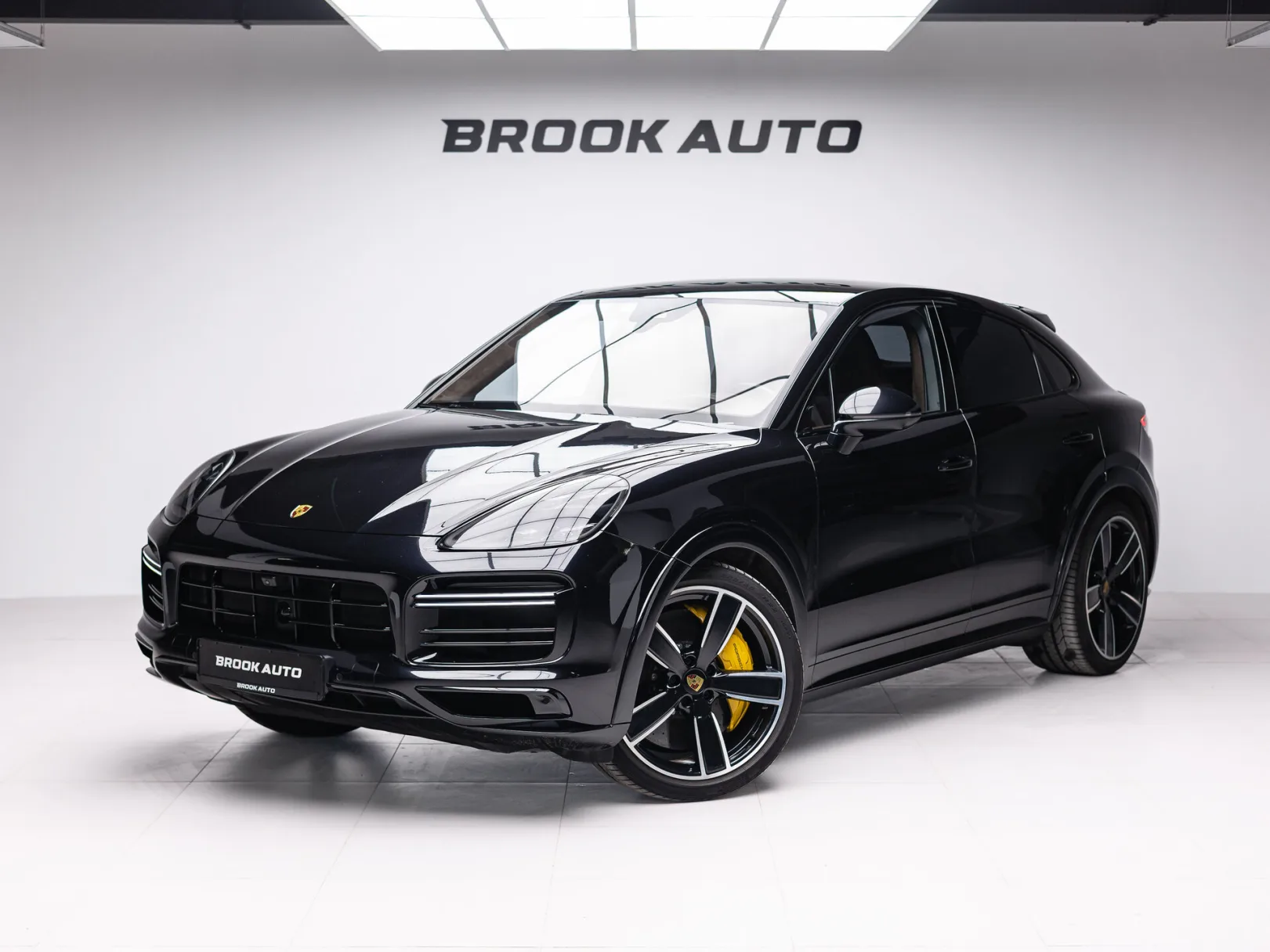 Porsche Cayenne Turbo Coupé III, 2019 — экстерьер, фото 1