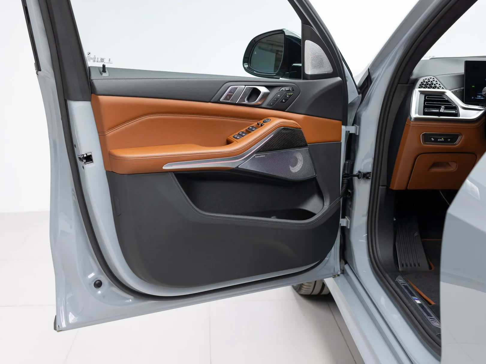 BMW X7 xDrive40d M Sport Pro I (G07) Рестайлинг, 2026 — экстерьер, фото 8