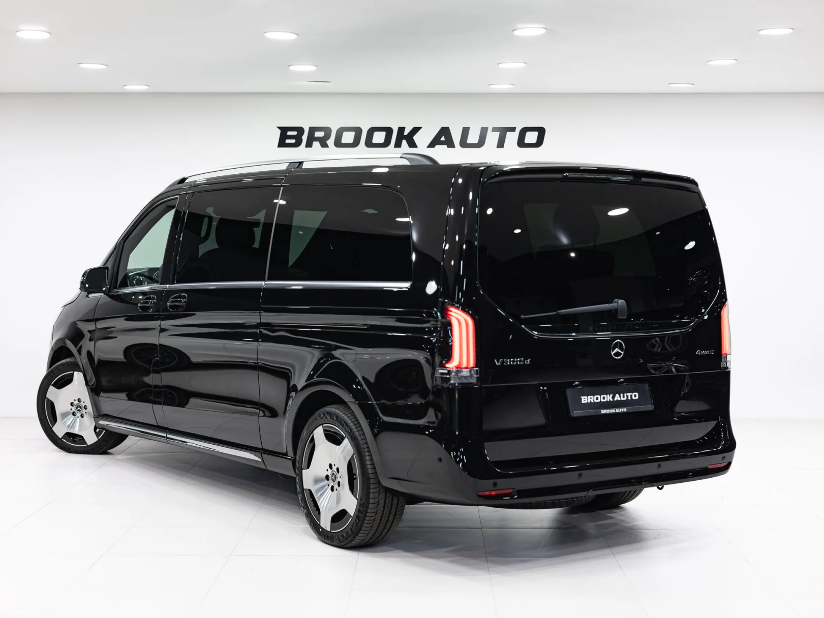 Mercedes-Benz V-Класс Exclusive III (W447) Рестайлинг 2, 2026 — экстерьер, фото 4