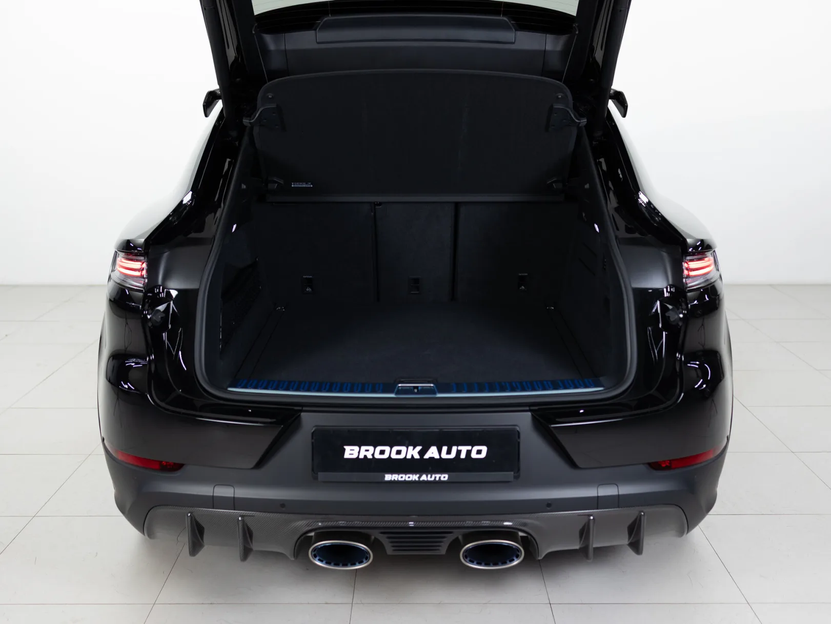 Porsche Cayenne Turbo GT III Рестайлинг, 2026 — экстерьер, фото 34