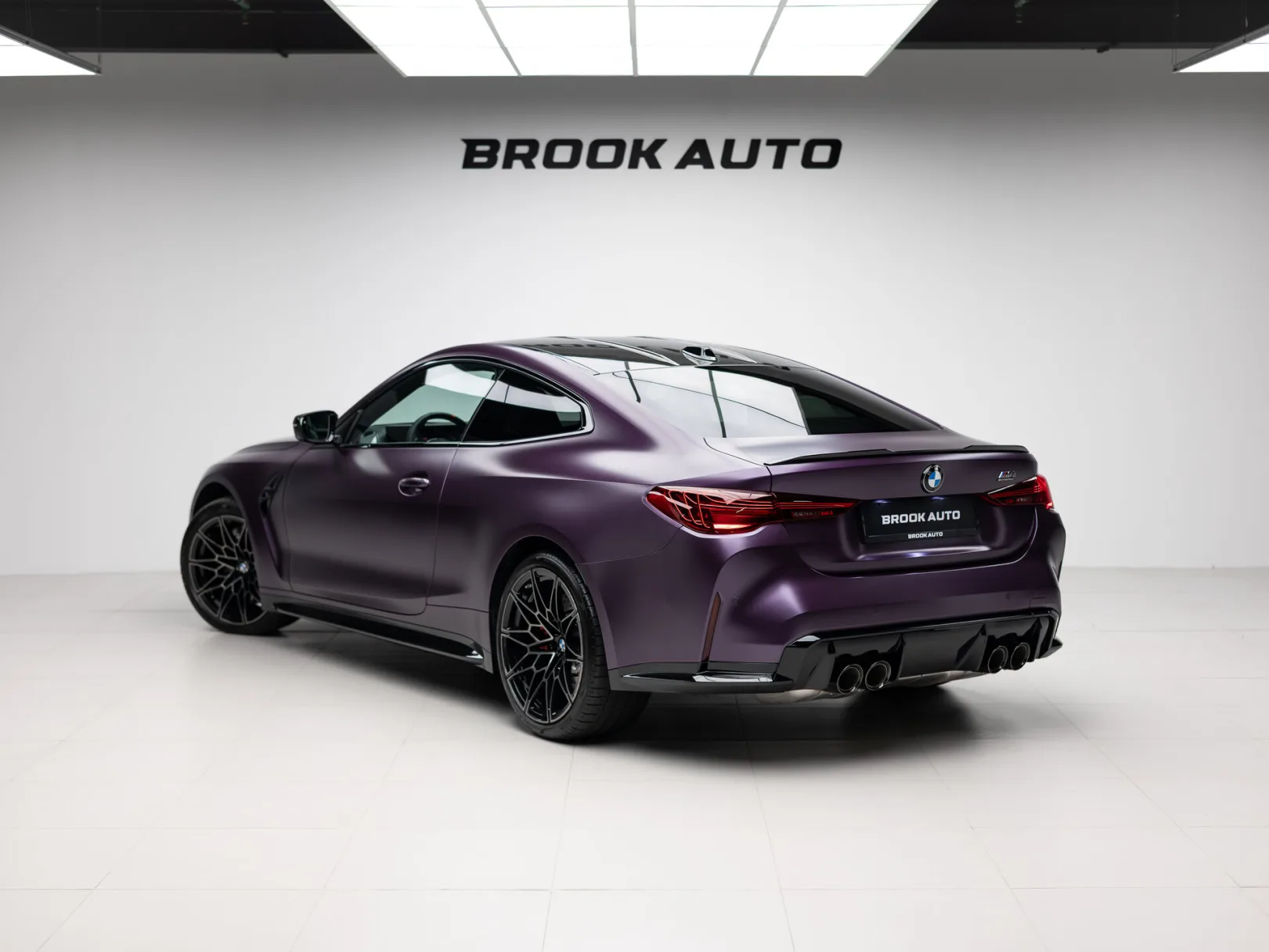 BMW M4 Competition xDrive G82/G83 Рестайлинг, 2025 — экстерьер, фото 6